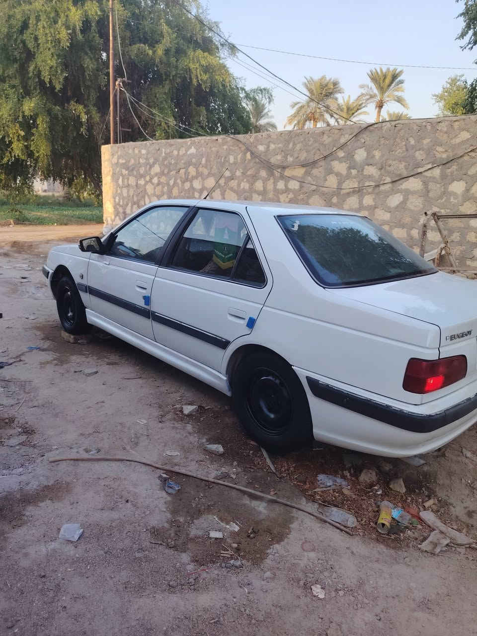 بيجو بارص موديل 2015 رقم انكليزي نجف سنويه مجدده 2030 مكفوله سعر 48 وبيه مجال رقم للأتصال ***********
