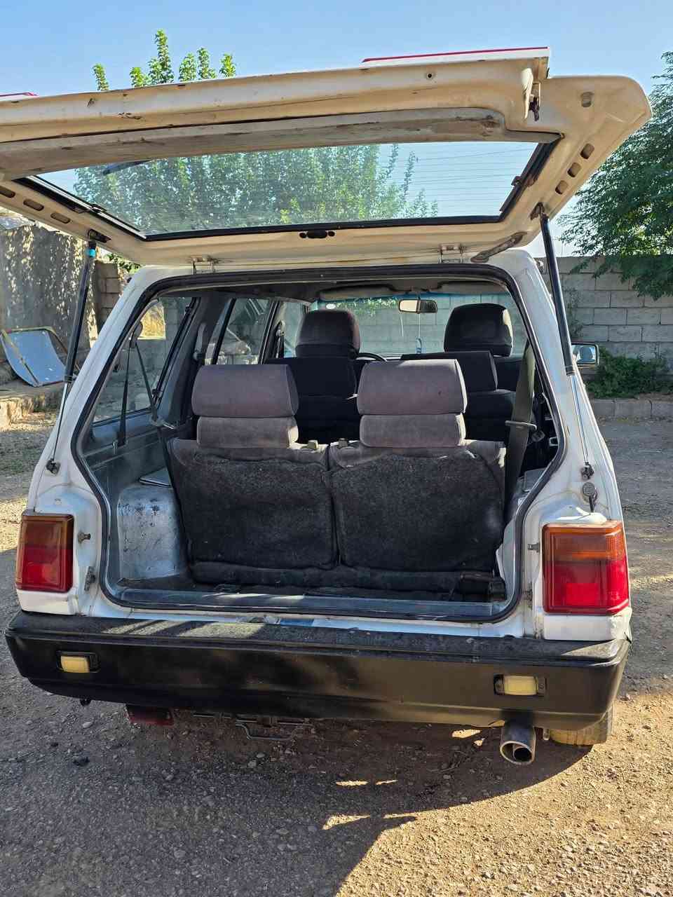 مستەربۆشی ستەیشن ئاڕم پلاستیک سلێمانی. بەشەرتی گێڕو مەکینە.نرخی 9گەڵا
شوێن عەربەت
***********
***********
تێبنی ئاڕمەکەی ون بوە انسساخمان پێیە
