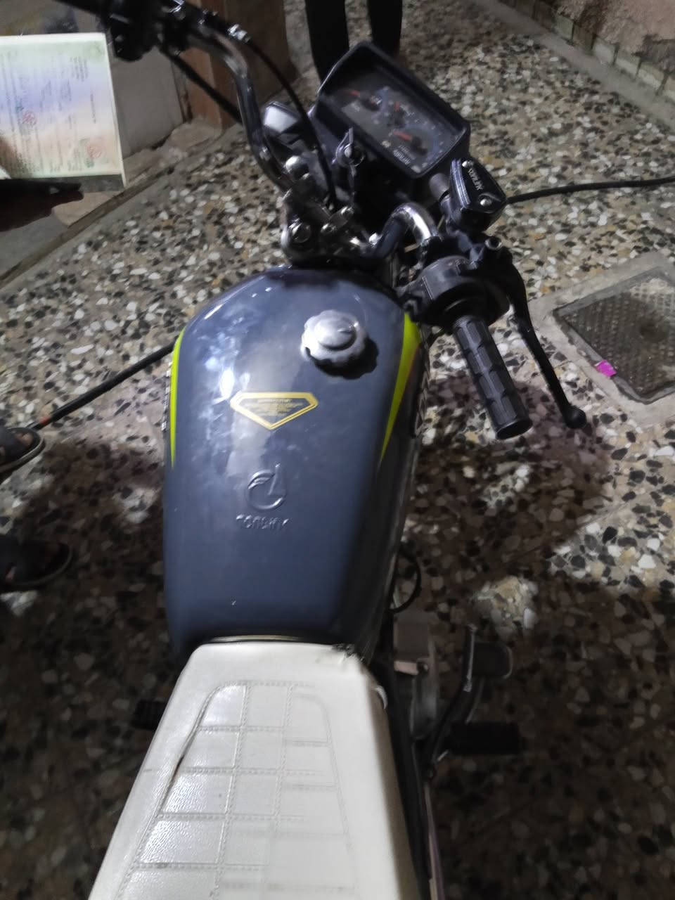 دراجه سونك مديل 24 دراجه خير من الله دراجه كامله مكمله اوراق بيه كلشي ماعوزه مكمركه السعر 550 بيه مجال رقم ***********
