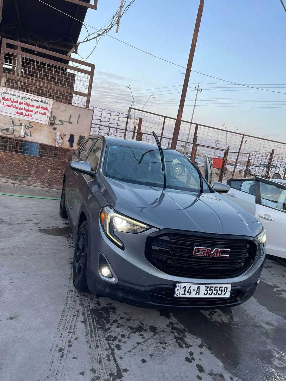 جمسي تيران موديل 18 رقم بصره  حره باسمي سيارة فول مواصفات عدا الفتحه 5بصمات فول تحكم ستيرن
سيارة جاهزه مكينه كير تبريد ثلج  تخم تاير نظيف شاشه وكامره دواره مكينه 1500 تيربو وارد امريكي رقم مميز   

سنويه ٢٠٣١ 

السعر152
البصره قضاء شط العرب 
***********
— في ‏البصرة النشوة‏.
