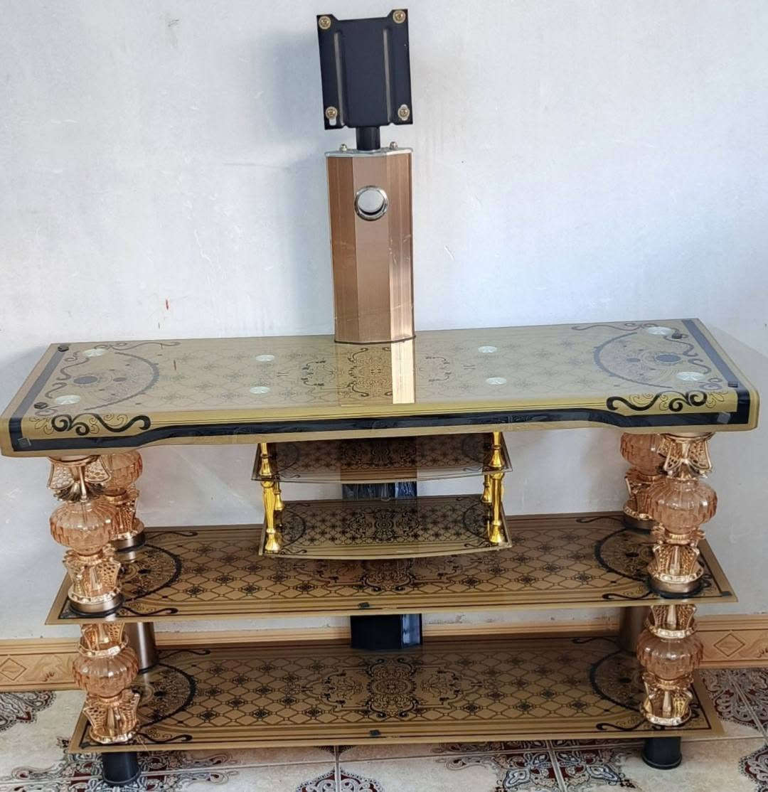 السلام عليكم
أغراض للبيع كل من و سعره 
1- رف جام خانه قياس مترين 
2- ميز زجاجي عدد ٢ أسود و ذهبي 
3- شوايه حجم كبير غير مستخدم قياسات ( طول ١٣٠ ، عرض ٦٣ ، ارتفاع ١٠٩ ) 
4- مصطبه أو ميز حديد جديد قياسات
( طول ١٦٠ ، عرض ٦٣ ، ارتفاع ١٠٣ )
مكان / قضاء العلم
للاستفسار/ ***********
