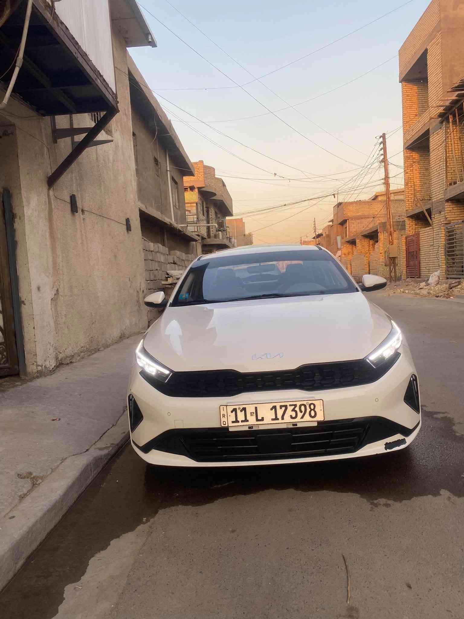سلام عليكم كي 3موديل ٢٤سياره فول موصفات داخل احمر بصمه وفتحه وفول تحكمات مري شفط فول ١/١سياره بدون صبغ وبدون تبديل سياره جديده بدون نقص رقم بغداد بسمي ماشيه ٤٢وقابله للزياده عنوان بغداد حي جهاد السعر ١٣٠وبيهه مجال ***********تصال فقط

***********هاذه وتساب
