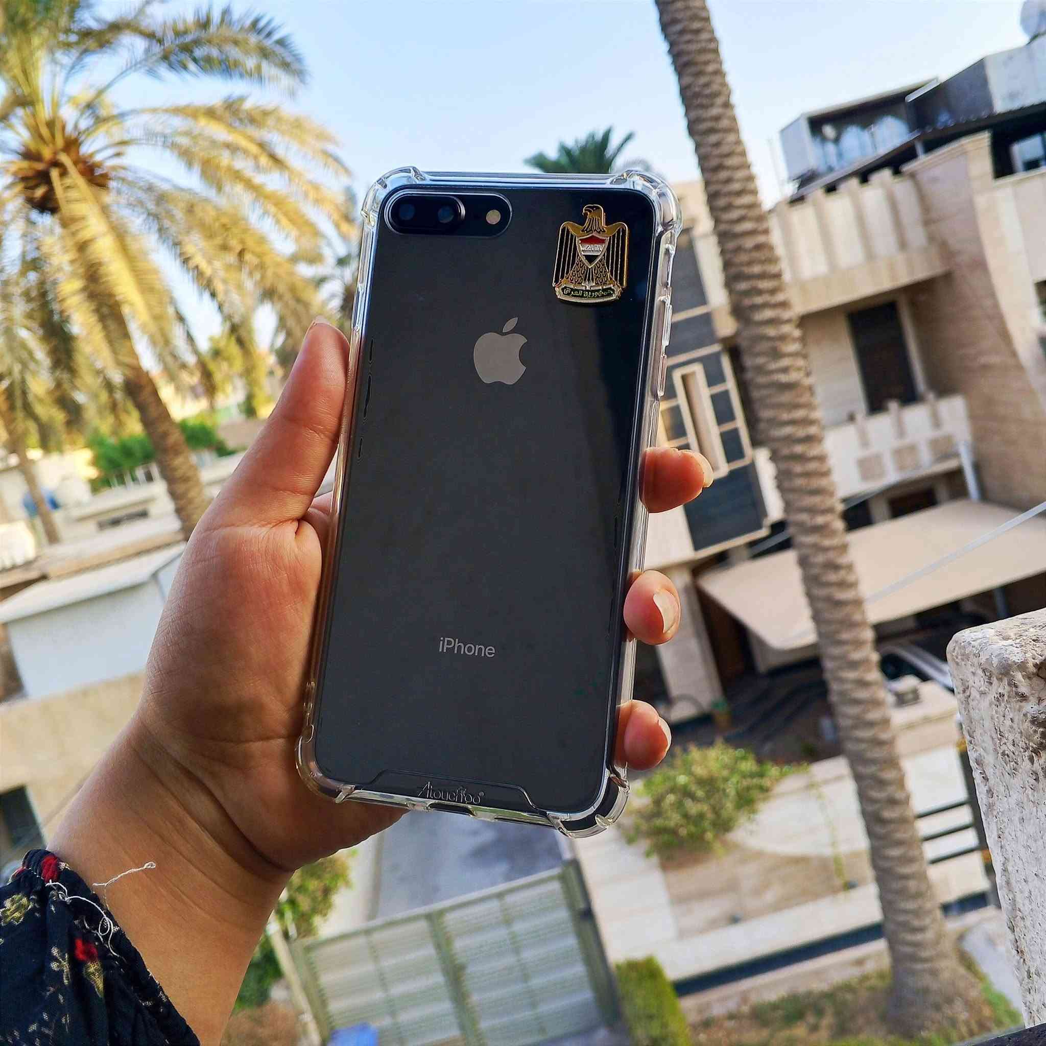 السلام عليكم للبيع ايفون 8 بلاس نضيف جداً فقط مبدل شاشه اصليه وبطاريه اصليه خدش مابي رايده ب175 وبي مجال بسيط مكاني بغداد الدوره للااستفسار ***********
