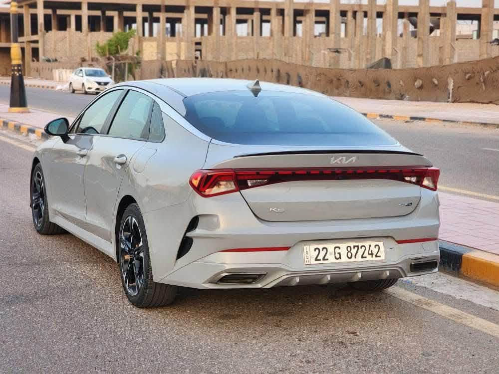 كي فايف_ K5 /2022
ماشي 128,000 كيلومتر 
سعرها 158 وبيها مجال
لون سمنتي 
رقم ***********
