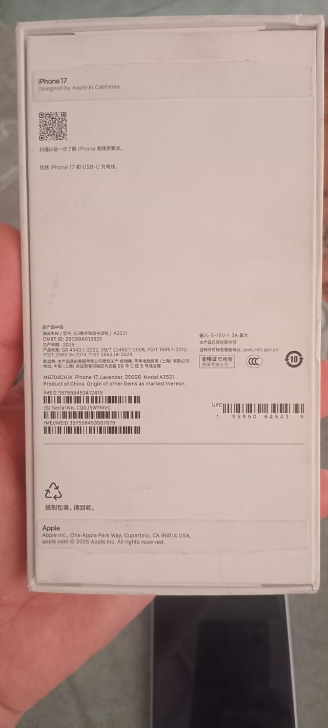 ايفون 17 دبل شريحه
ذاكره 256 
بطاريه 90

نص مكتوب في الصور:
- 12:26 60 ابو سيف هذا الجهاز iPhone 17 الرقم التسلسلي: CQ0J5W7MVC الضمان المحدود تاريخ انتهاء الصلاحية 22 تشرين الثاني 2026 جهازك مشمول بتغطية: خدمة المكونات المادية الدعم عبر المحادثة والاتصال الهاتفي تعرّف على المزيد حول المزايا التي أحصل عليها... هل تحتاج إلى مساعدة؟ دعم Apple احصل على المساعدة بشأن جميع منتجات Apple فتح استخدم تطبيق دعم Apple لجدولة إصلاح أو اتصال أو محادثة مع أحد المستشارين، واستكشاف المشاكل وإصلاحها والمزيد. الحصول على الدعم عبر الويب تخضع الخدمة لشروط وأحكام محددة خاصة بـ AppleCare، وتقتصر على خيارات الخدمة المتاحة في البلد المطلوب إجراء الخدمة فيه. قد تختلف خيارات الخدمة ومدى توفر قطع الغيار،
