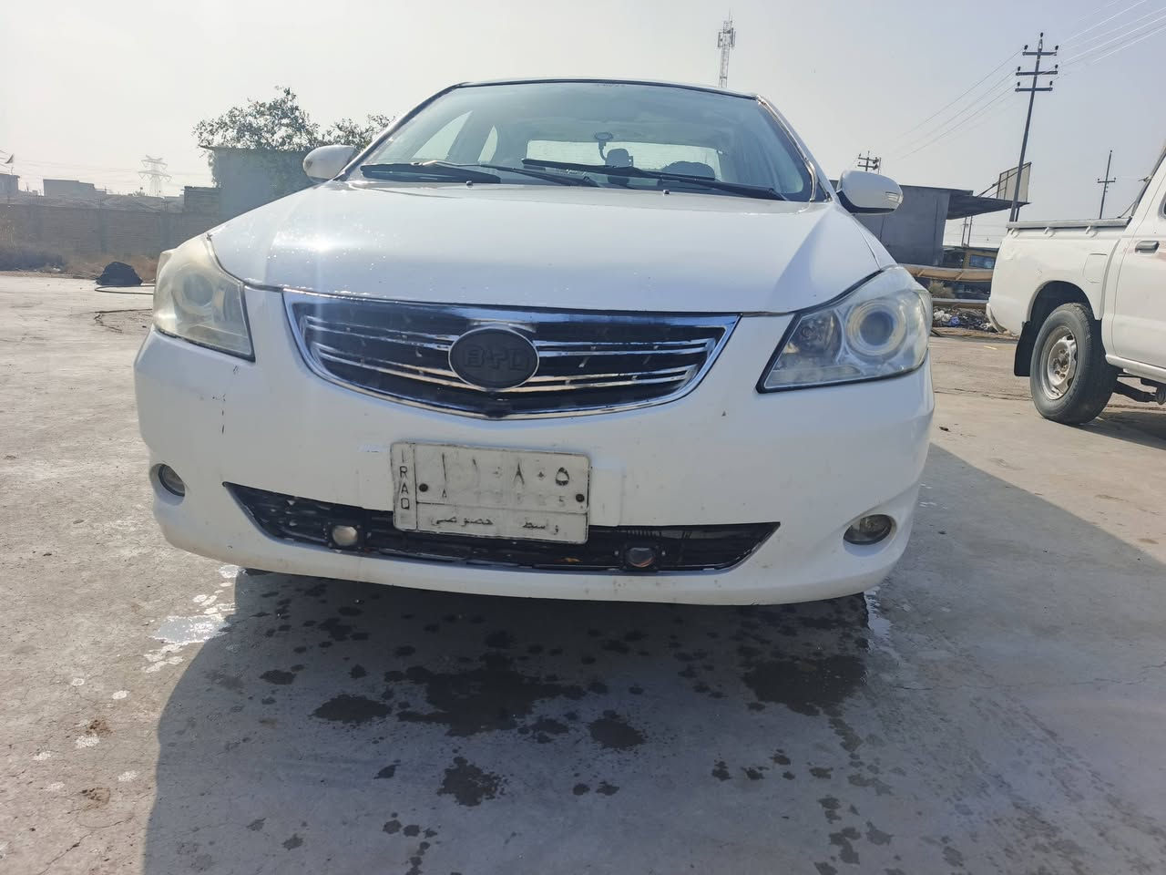 السلام عليكم BYD G3 2013  نقص بس كمبريسر تبريد ما ناقصه شي كير مكينه جديدا  حداديه تخم تاير بيها ضربه صفحه بدون دواخل  
مكاني أبو غرق بابل 
تواصل  ***********  سعر ٣٨ بيها غرامه 300  ينزلن من سعرها
