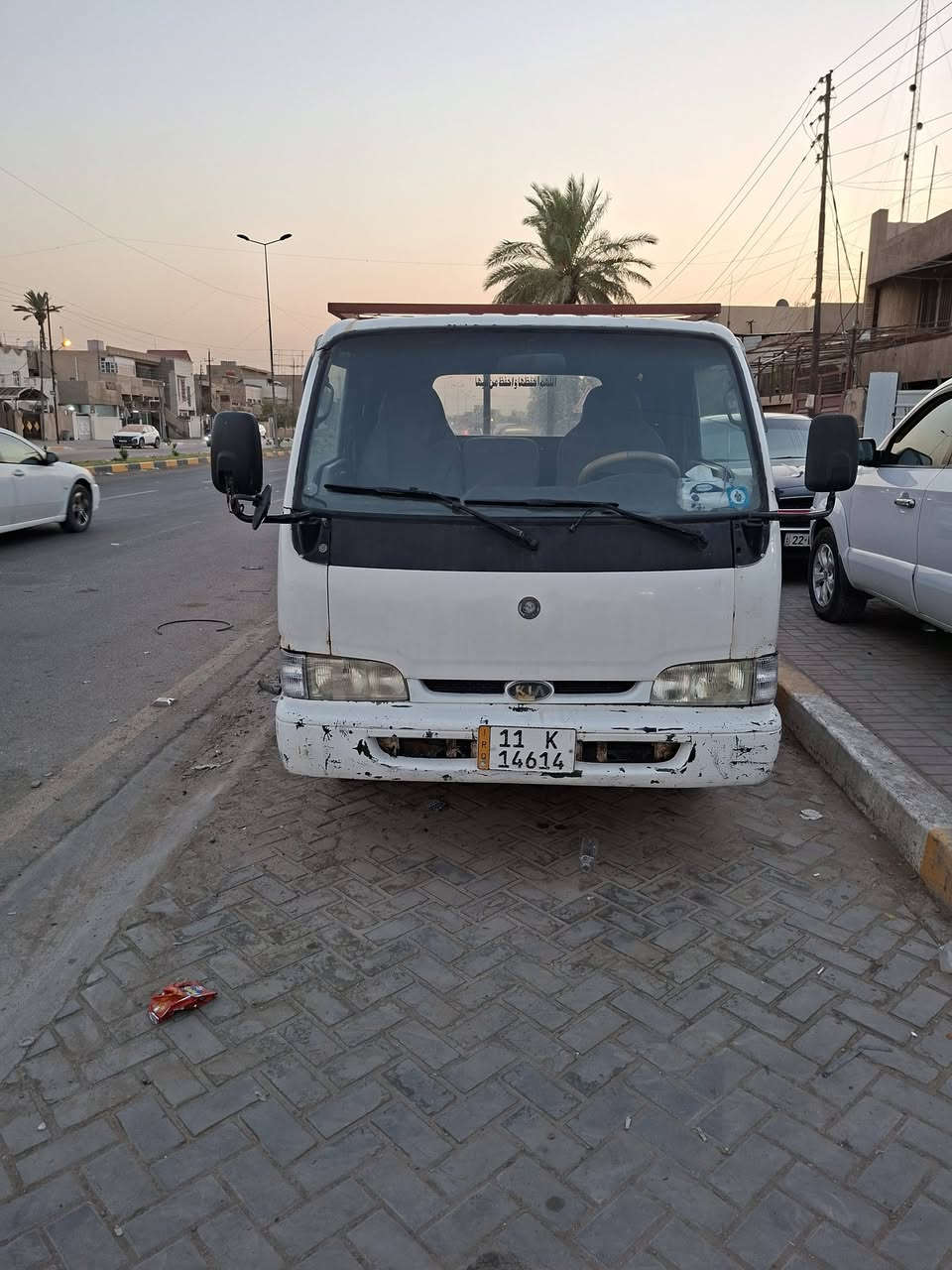 فونتيرا موديل ٩٩ باسمي تحويل ثاني يوم محرك كير حداديه مكفولات تايرات جديدة مع زوج سبيرات رقمها بغداد  *********** عنواني الغزاليه شارع البداله
