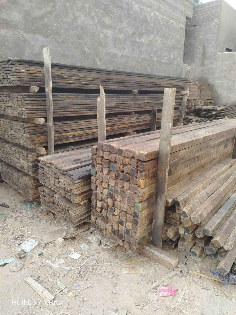 قالب خشب • روسي تارس • بابل