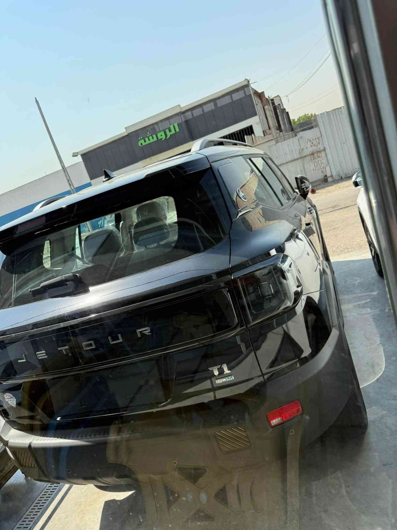 معرض بغداد المركزي
🚙 Jetour T1 2.0T    2027

* المحرك: 2.0 لتر تيربو، 4 سلندر

* القوة: 187 كيلوواط ≈ 254 حصان

* العزم: 390 نيوتن متر

* القير: أوتوماتيك 8 سرعات

* Comfort: دفع أمامي FWD

* Luxury: دفع رباعي AWD

* السرعة القصوى: 180 كم/س

* خزان الوقود: 70 لتر

* المقاعد: 5

* الطول × العرض × الارتفاع: 4705 × 1967 × 1843 ملم

* قاعدة العجلات: 2800 ملم

* الجنوط: 19 إنش

* التعليق: أمامي MacPherson وخلفي Multi-link.

العنوان📍:بغداد معارض البياع مقابيل محطه وقود سيديه 

معرض <بغداد المركزي >

☎️***********☎️

☎️***********☎️
