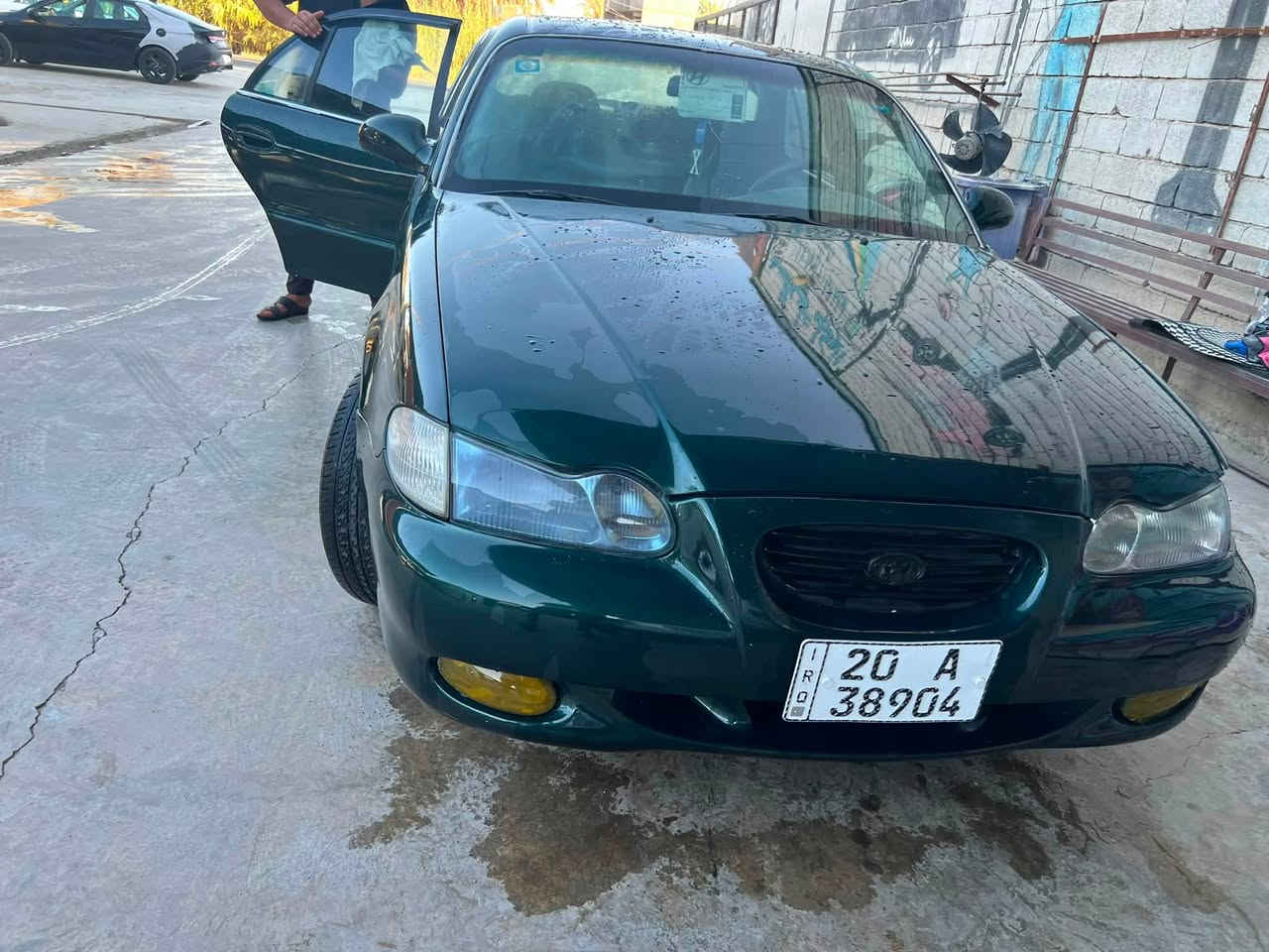 سوناتا 3 للبيع
1996
رقم ديالى سنوية ل 30 
نضام واحد بانزين يعني المرغوب مو نضامين
السيارة معمرة كامل  مصبوغة وجاهزة بدون شخط 
 گير اوتو
كير ومكينة جدد مكفولات 
  تخم تاير 
صدر  مكيانيك كلة خير من لله 
تبريد كلة كملته نقص فقط غاز  وشغال بس منقص غاز 
السيارة بدون ضرر 
وموجود صورها قبل التعمير 
ولا قطرة خياس 
السعر 48 بيها مجال 
ديالى بعقوبة 
***********

