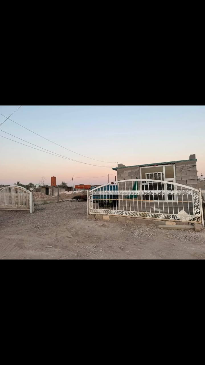 قطعة طابو زراعي في شارع ( المعارض )
امام معرض بيت ( سويدي )

قطعة ( تجارية ) - ( ركن ) 
مساحة / ٦٤٠ م 
الوجه / ١٦م 
النزال / ٤٠ م 
مشمولة بقرار ( ٣٢٠ ) بيه معاملة ( تطويب ) (الگاع بسمي)  
      للاستفسار   
واسط - الزبيدية - مقابيل حي ( الصناعي)   (***********)
