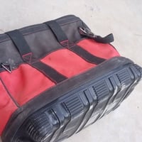 حقيبه عدة • امزون • توصيل