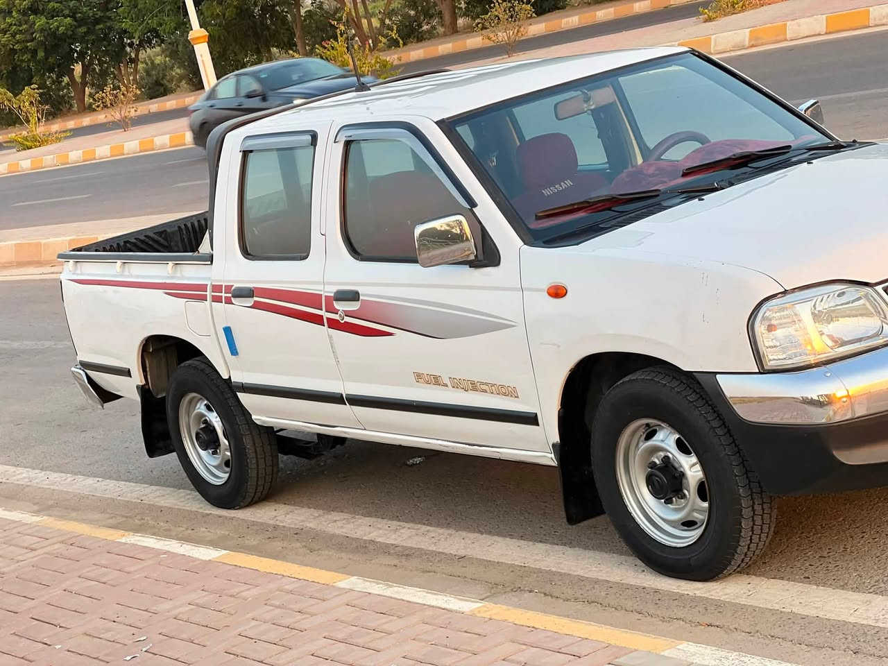 السلام عليكم
نيسان موديل 2008 كفاله عامه
من الصبغ والفتح والبارد 
رقم صلاح الدين بسمي تحويل مباشر
سنويه جديده 
فول مواصفات محسن دبل رون 
ام تريشه بلادي جام كهرباء 
كله شغال مابيه اي نقص 
تخم تاير جديد 
صدر امامي خلفي جديد 
السعر خاص رقم الهاتف 

مكان السياره صلاح الدين بلد 
***********

