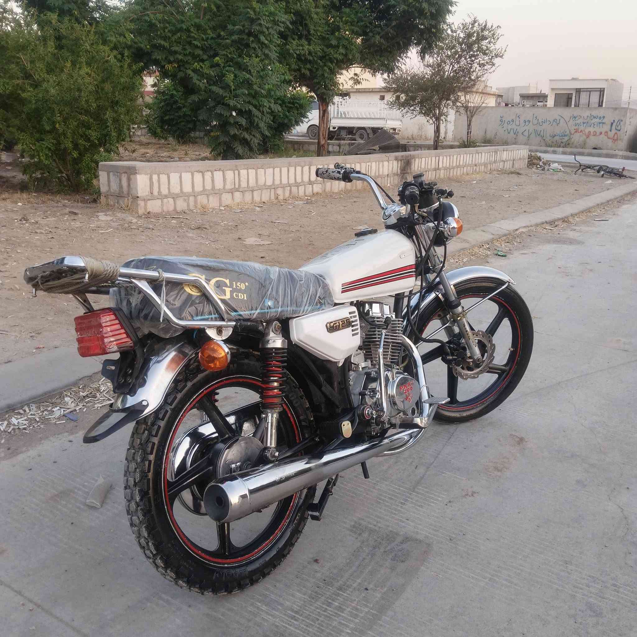 سەرەتا بەناوی خوا ئەم ماتۆڕە بۆ فرۆشتن پارتی مەکینە 200 هەموو گیانی بەشەرت هەموو گیانی ئیشەکات ماتۆڕە تابڵێی جوانوو مەزبووتوو بەقەوەتە  سعریشی 480 هەزارو معەمەلەیە  لەگەڵ ڕێزمدا 
ئەدمین گیان وەری گرە 
***********      ***********
