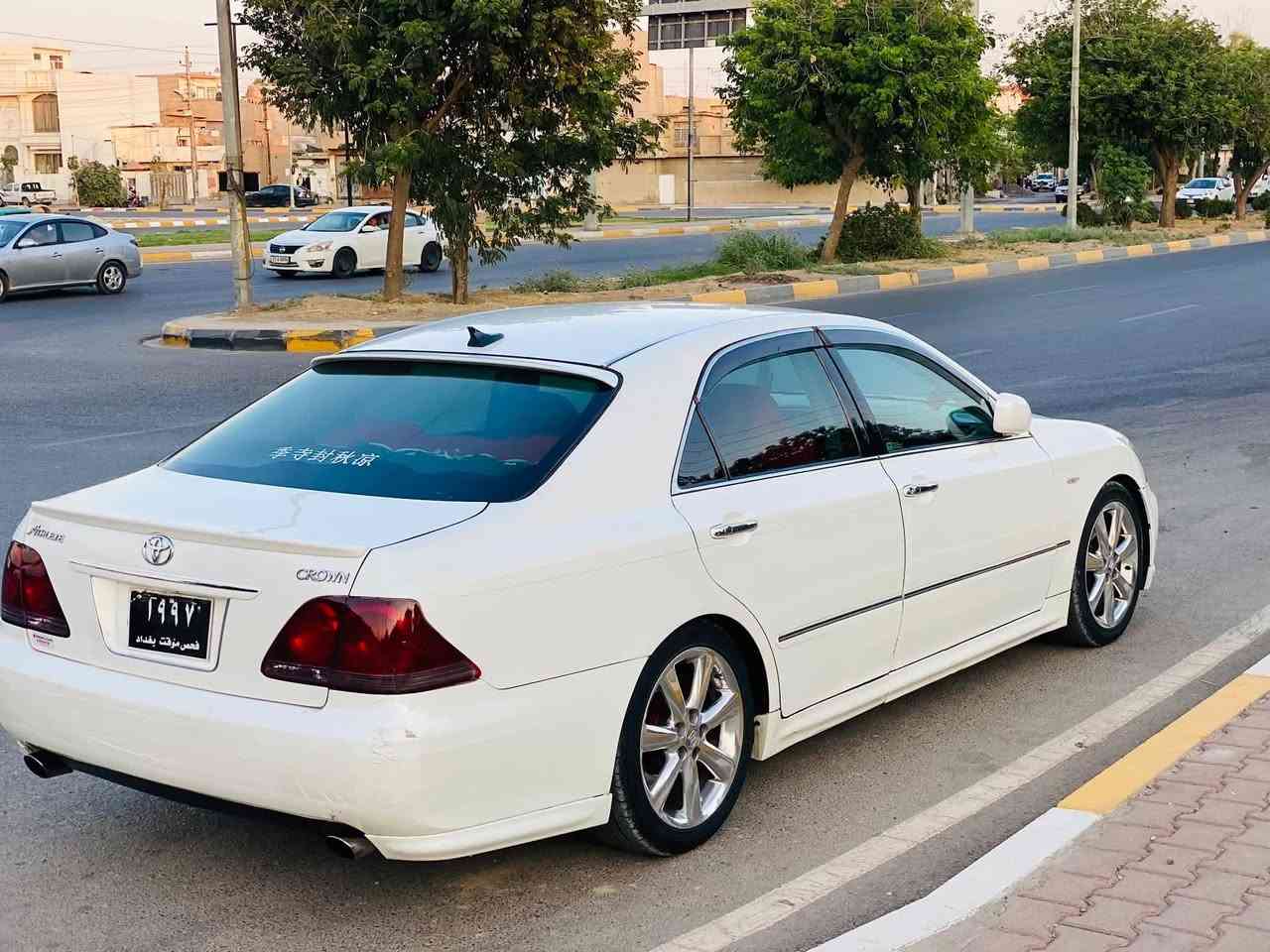 شاهینە براوە ١٨٠ بجوک بجوک
کامل مەسروف
٤ تایوو ویلیوو لۆک
٤ دەبل لۆک نەرم
کامل لیدوو زینۆنی ناو دەرەوە
بی بۆیاخ هەموو گیانی وەک شوشە
کۆدو باارکۆدە
سعر ٥٠ گەلاو مەجالیکی کەم
شوین کەلار
***********
