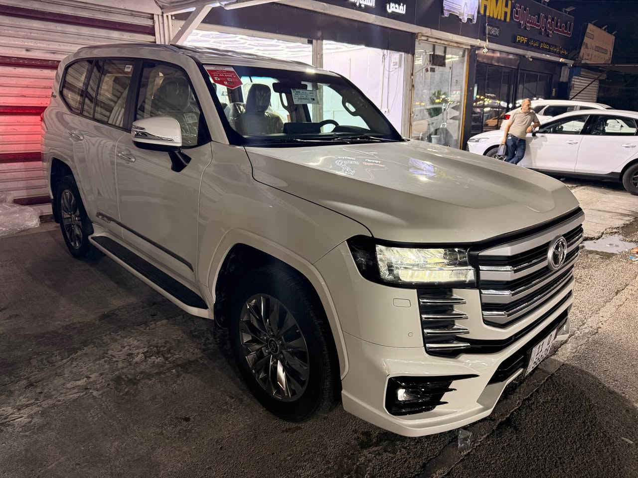 لاندكروز 2022 ساز سبيعنية ام التطبيق
فئة GXR لمتد
فول 1/1 محرك 6 سلندر تنفس طبيعي حجم 4000
ماشية 83 كم قابل للزيادة
فتحة سقف + بصمة دخول وتشغيل
كراسي جلد + تبريد + تحكم كهربائي
جنطة كهرباء + 3 شاشات تدعم ماربلي
حساس امامي وخلفي
ثلاجة وسطية + قفل اكسل + دفلوك
السيارة كفالة من الصبغ فقط بيها رصعة عدلتها بارد مقدار 4 اصابع بذيل جاملغ السايق سونار موجود وشرط الفحص
رقم بغداد بأسمي هزة وفحص وسنوية كله جديد
السعر 585 $
مكاني بغداد معارض الكريعات
للاستفسار / *********** بغداد, العراق
