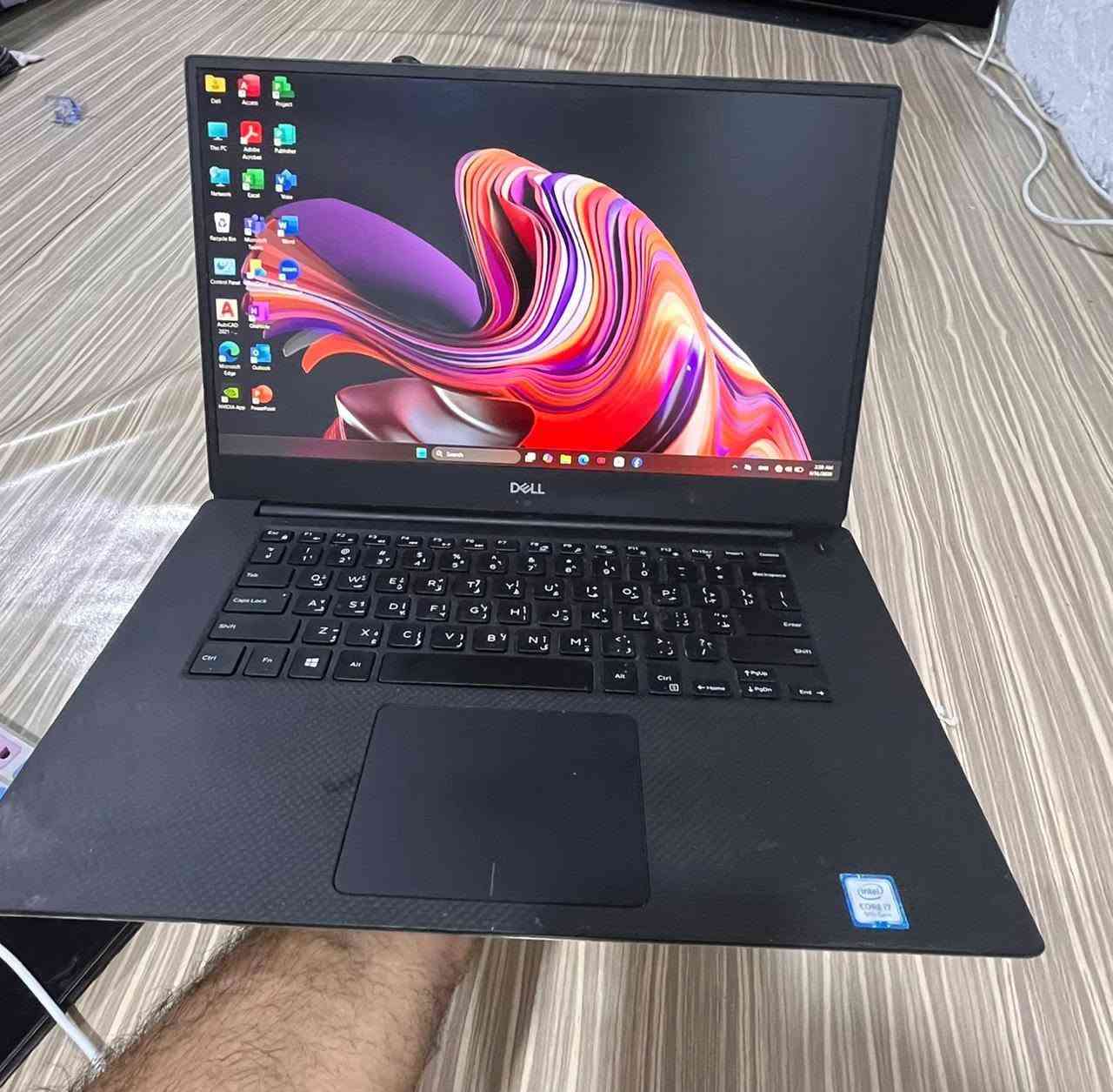 Dell Precision 5540 - جهاز الفئة العليا
المواصفات الاحترافية

المعالج : Intel Core i7 الجيل التاسع H - أداء قوي وثابت

. السرعة: 2.6GHz

. الأنوية: 6 Cores

الخيوط 12 Threads - مثالي للمونتاج والتصميم

والبرامج الثقيلة

. الرام : 16GB DDR4 - قابل للتطوير

. التخزين: 512GB SSD - سرعة إقلاع وتنفيذ عالية

. الكرافيك الداخلي: Intel UHD 8GB

. الكرافيك الخارجي: 1000 NVIDIA Quadro بحجم

4GB - أداء احترافي للمونتاج، الثري دي، الهندسة والألعاب

الشاشة: 15.6 إنج - ألوان مشبعة + حواف نحيفة جداً تعطيك شكل عصري فاخر

. كيبورد عربي / إنكليزي إضاءة خلفية

. منفذ : Type-C Thunderbolt - سرعة نقل عالية ودعم شاشات 4K

ملحقات 
شاحن + حقيبة

السعر:  650 الف قابل للتفاوض 

واتساب: ***********
