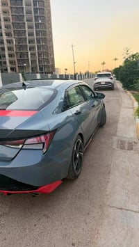 النترا ان لاين • ١٦٠٠ تيربو • فتحة سقف