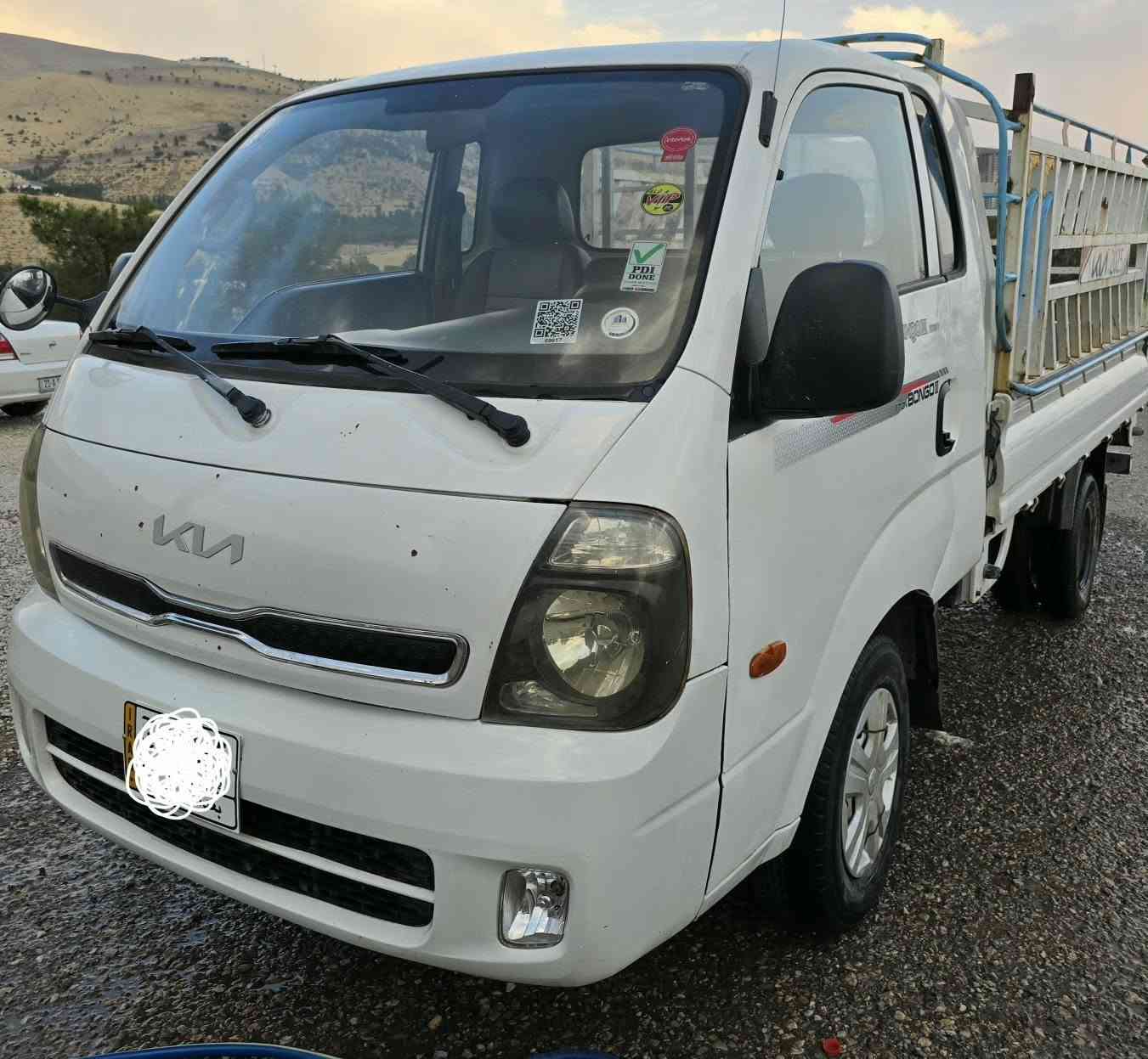 کــــیــا بار
یەک بڕاوەی دوبەی مەکینە 3000 ی سۆپەر گێر عادی 2009
کۆدی بۆکراوە کۆدو بەناوکردن بەشەرت 
گێڕو مەکینەو ئەکسلو شانسی بەشەرت شانسیو بۆدیو ژێری  لۆک هیچ ڕزیویو خایسی نیە 
شەش تایەی لۆک چمچەو ناوبۆدی لۆک یەک دینار مەسرەفی تیا نیە ماڵی دۆستەو هی ژێر بارە 
سعری 70 گەڵاو معامەلەیە کەم 
شوێن سلێمانی 
*********** 
ڤایبەرو واتساپ دخان, السليمانية

