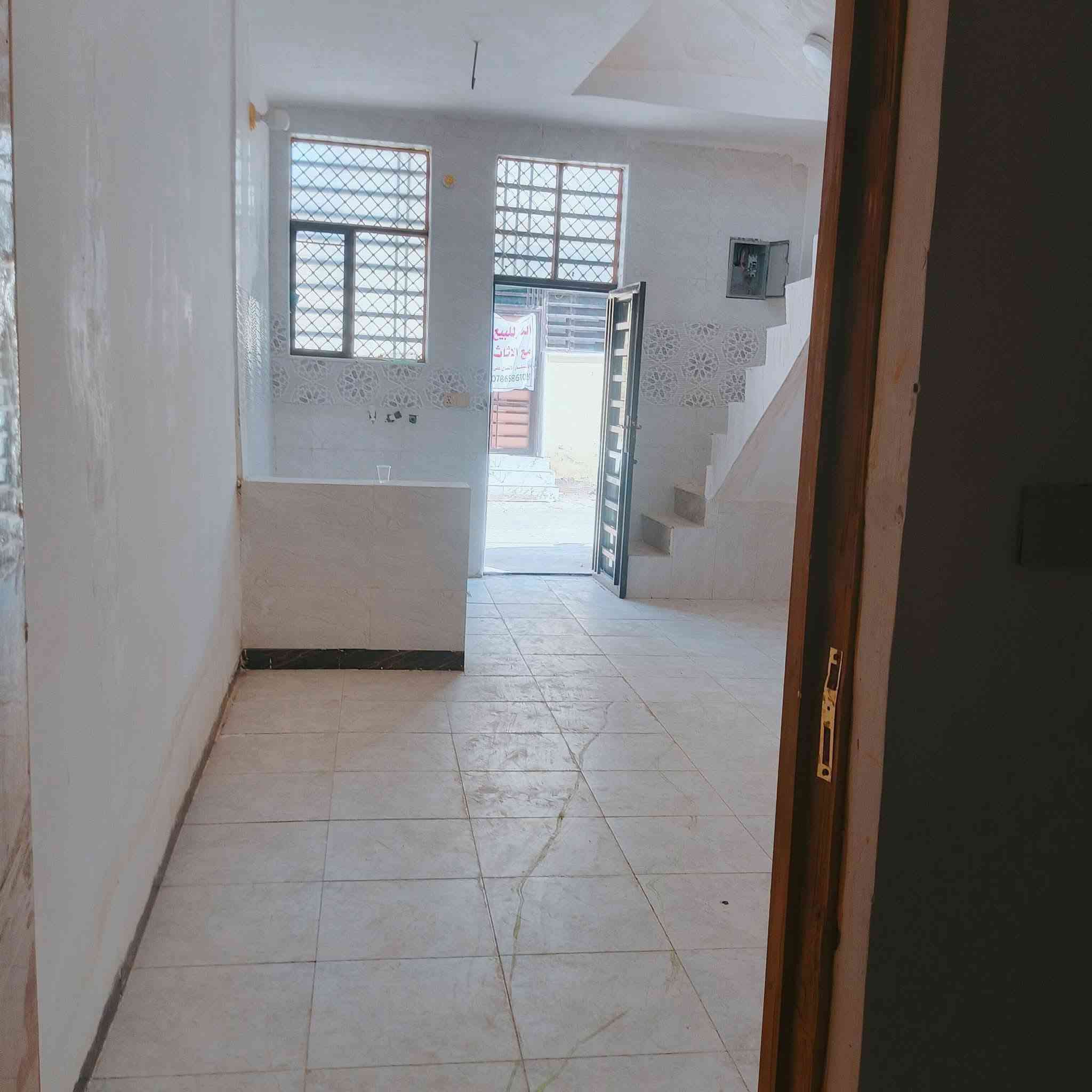 🏡دار للبيع🏡
المساحة: 50 متر مربع السعر 18 مليون مع المجال

✅ #طابو_زراعي_سند_25_أقرار_محكمه

الموقع: النجف شارع الصب عمود 314

مواصفات البناء:

غرفة/ صالة معزولة/مطبخ معزول/ صحيات خارجية مكشوفة

بناء مرتب (أساس + سقف كونكريت + طابوك)

أرضية بورسلين أبو الـ 60

الخدمات:#بعد_عن_سوق_100م

ماء كهرباء مدارس سوق تبليط مولد

خلاطات سخان خزان مولد وطني انترنيت ضوئي 

للاستفسار والاتصال:

***********

