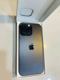 آيفون ١٦ برو ماكس • ٢٥٦ • بطارية ١٠٠%