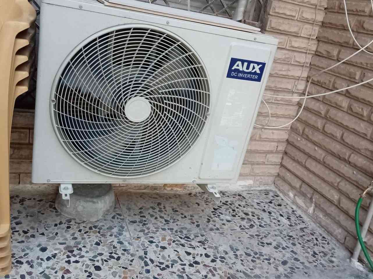 للبيع سبلت اواكس انفيرتر 2طن اخو الجديد مكان عامرية للتواصل ***********
