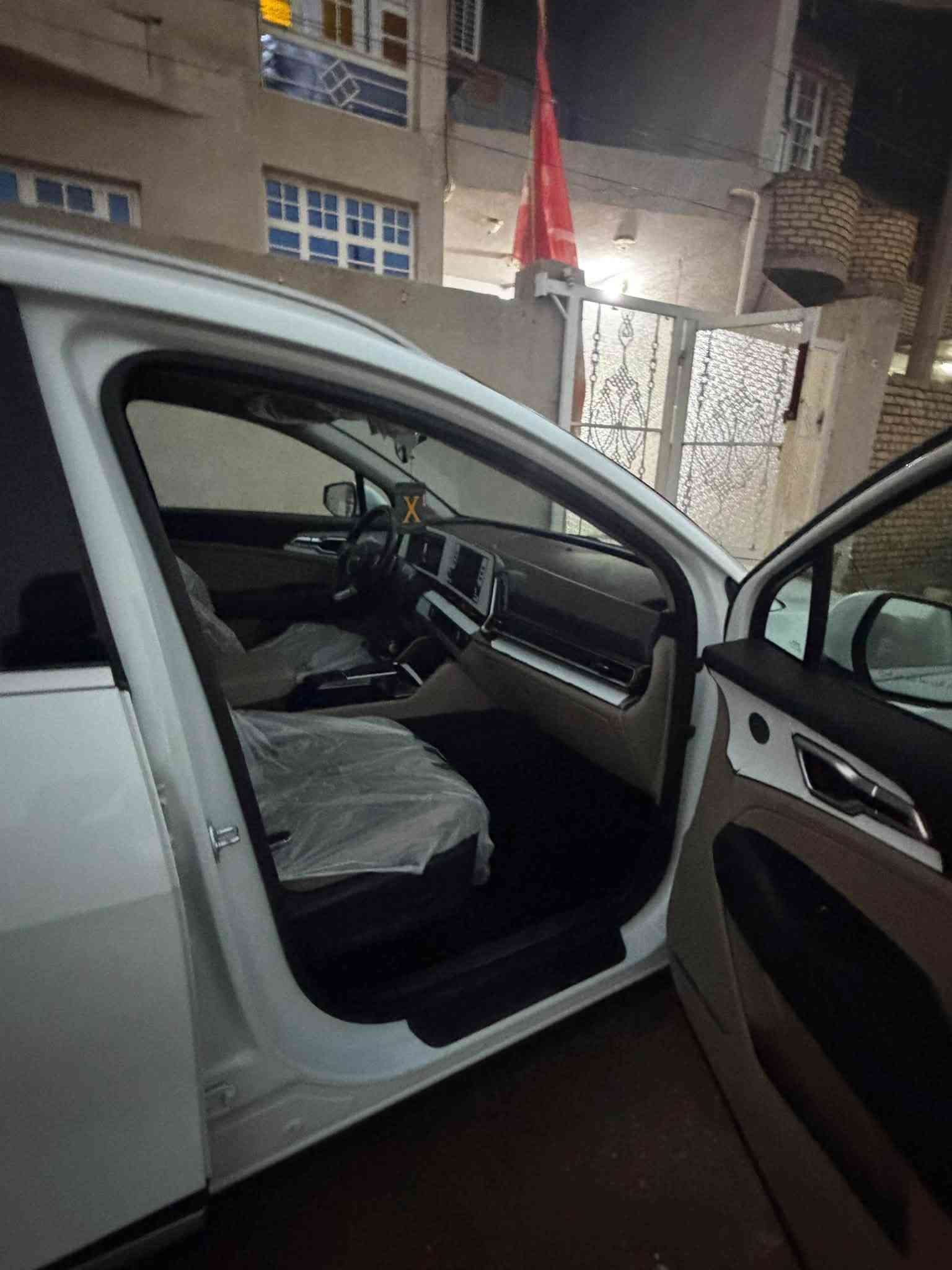 سبورتج 24 رقم بغداد ماشيه 25 بعدهازيرو  مكينه الفين تشغيل عن بعد شاشه طويله كشنات كهرباء لون ابيض  نص فول مكفوله كفاله عامه مكان سياره واسط كوت    للاستفسار عن السعر يرجى الاتصال 
***********
تنويه لا أتواجد على الواتساب ولا الماسنجر
