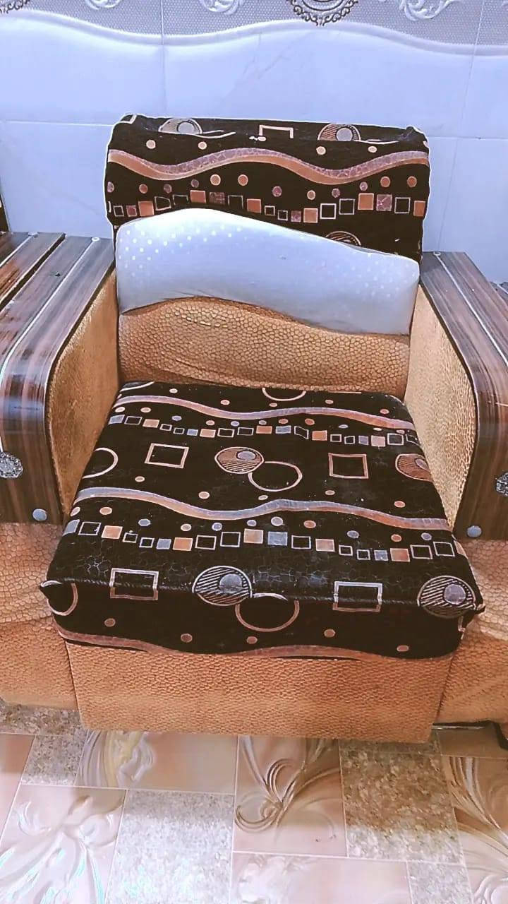 قنفات • ٤ قطع • ٦ مقاعد