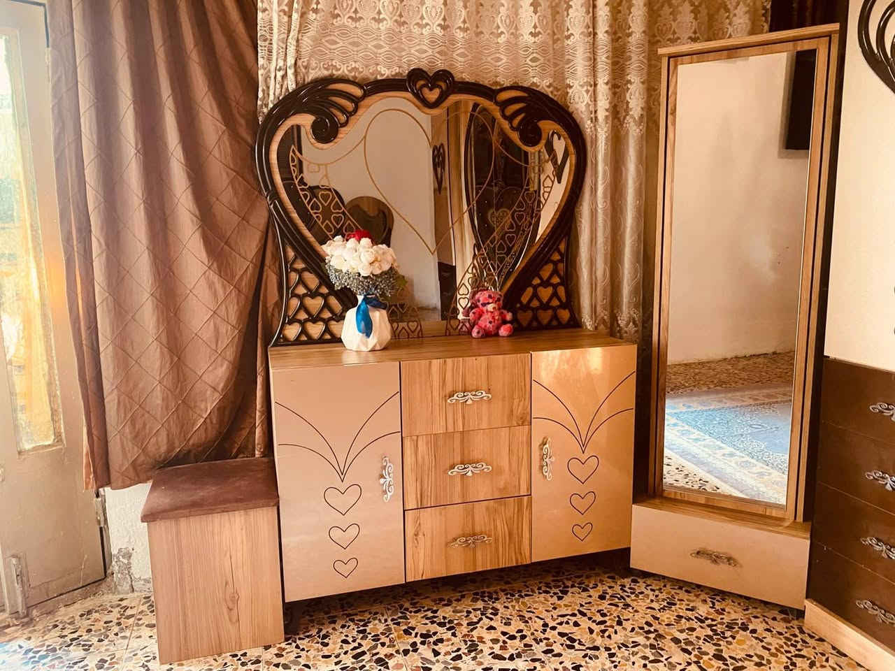 السلام عليكم عند غرفه تركيه للبيع كربلاء استفسار على رقم التليفون وعلى الواتساب***********
