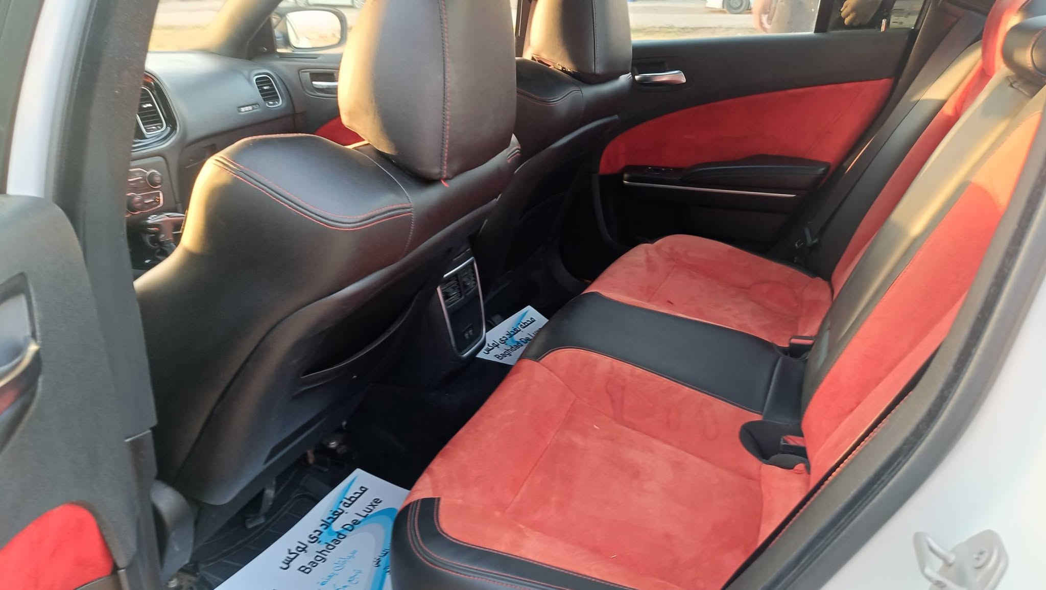 مكلف بالنشر 
للاتصال *********** و
جارجر سكات باك للبيع 
موديل 2022 
مكينه V8 / 6400ccm
ماشيه : 35 الف مايل
السعر 195 ورقه
رقم بغداد بأسمي والتحويل ثاني يوم 
المواصفات 
——————————-
كشنات كنتاره احمر مختم ( سكات باك ) 
فجوج بريمبو 6 بستم 
اكسل قفل 3.9 
كير 8 نمر 
دبات موبار سود
شاشه كار بلي 
كشنات تدفئه تبريد 
4 مودات قياده 
ذاكرة خزن ميموري 
حساسات خلفيه + جانبيه 
كامره خلفيه 
وباقي مواصفات السكات باك معروفه 
الأضافات 
———————————
لدات اوركال متغير 
وسقف روز رايز
حادثها 
——————————-
جاملغ وبنيد فقط 
* علماً السياره مناقصها اي شي جاهزه مجهزه 
* لا بيها تكحيل ولا بارد وكشرها كلش حلو 
السعر  ورقه وبالعافيه على الي ياخذها
مكاني بغداد / المنصور
