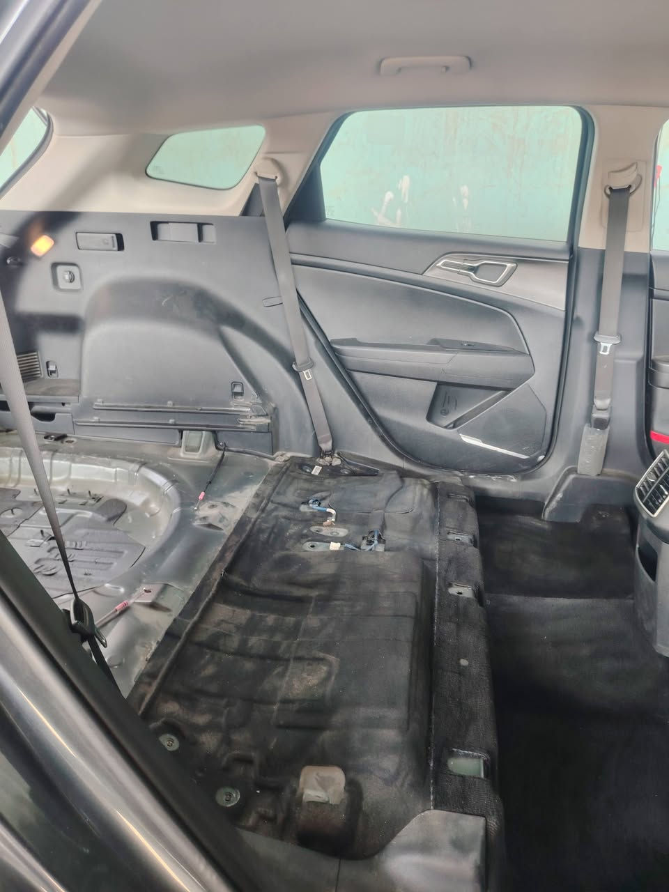 محطـة غسل الجوادين 
تم عمل حمام و بولش علـى  #Kia_Sportage✅
اضافة طبقه حمايه #WAX
#واسط_العزيزية_شارع_الجديد📍
📞:***********
بأداره ستار علي
