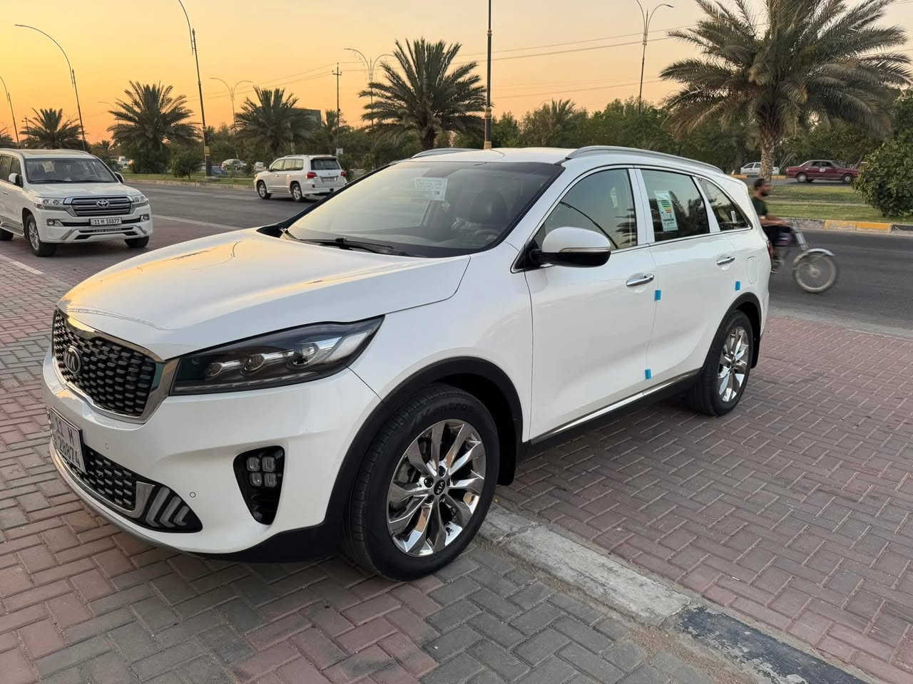سورنتو موديل 2019 خليجي مكفوله من ضربه والصبغ سياره جاهزه من محرك و كير شرط كفاله مكان سياره بابل حله مركز المدينه رقم بغداد. شرط تحويل للاستفسار اكثر *********** واتساب او اتصال سياره بيهه سونار جديد سعر سياره مال بيع 228و بيهه مجال جدا بسيط رجائا المو شراي لتعبني ولا اتعبك كلشي موجود بل سوك سياره من حداديه تخم تاير كلشي جاهزه

