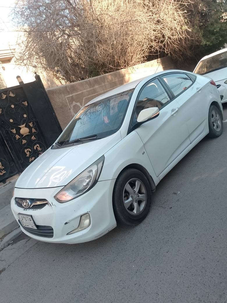 سيارة اكسنت بغداد خليجي موديل ٢٠١٣ محرك ١٦٠٠ تبريد ثلج مكاني بغداد السيدية للتواصل *********** السعر ٨٥ بغداد, العراق
