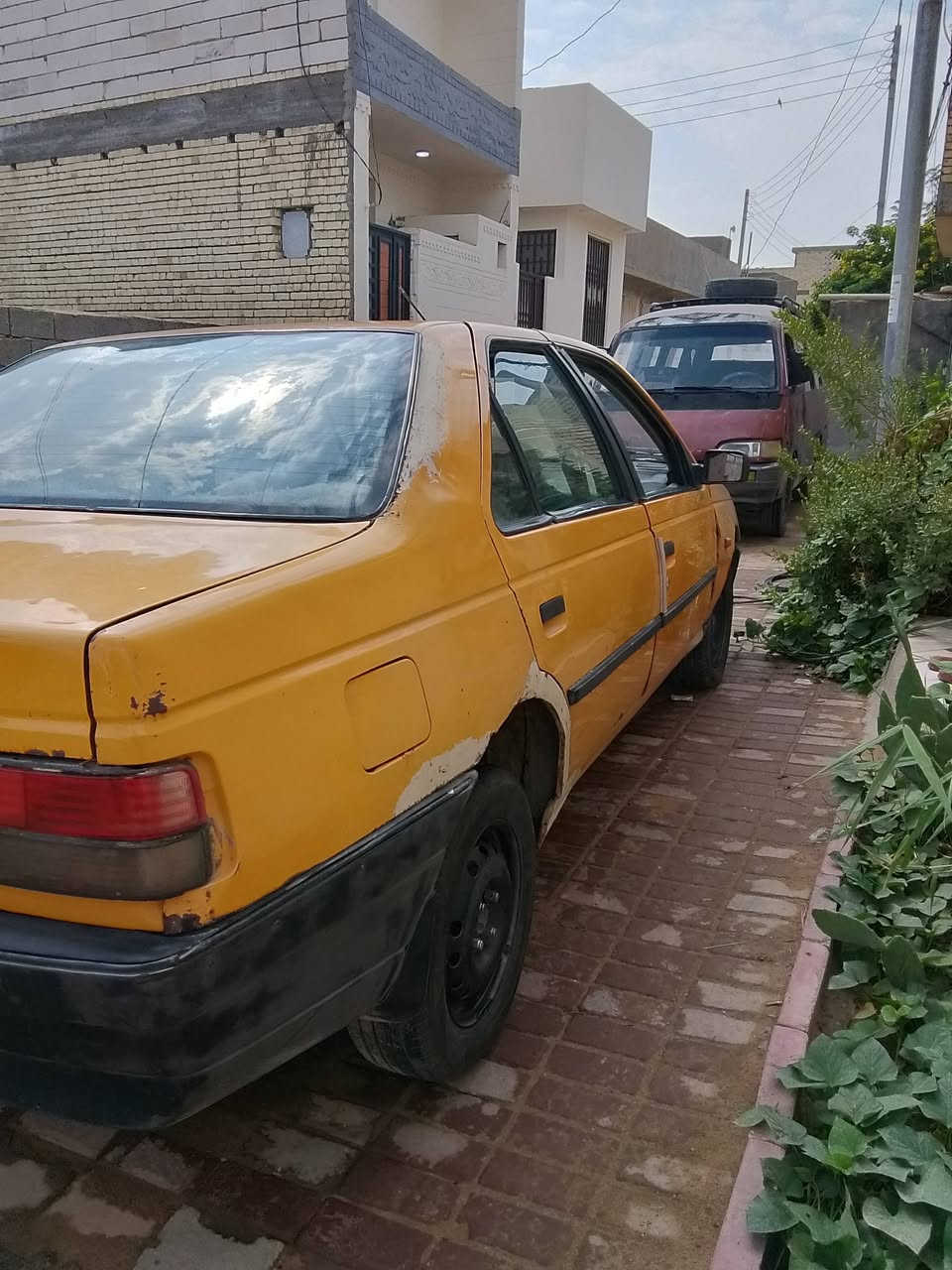 بيجو • 2010 • مكينة وكير مكفولة