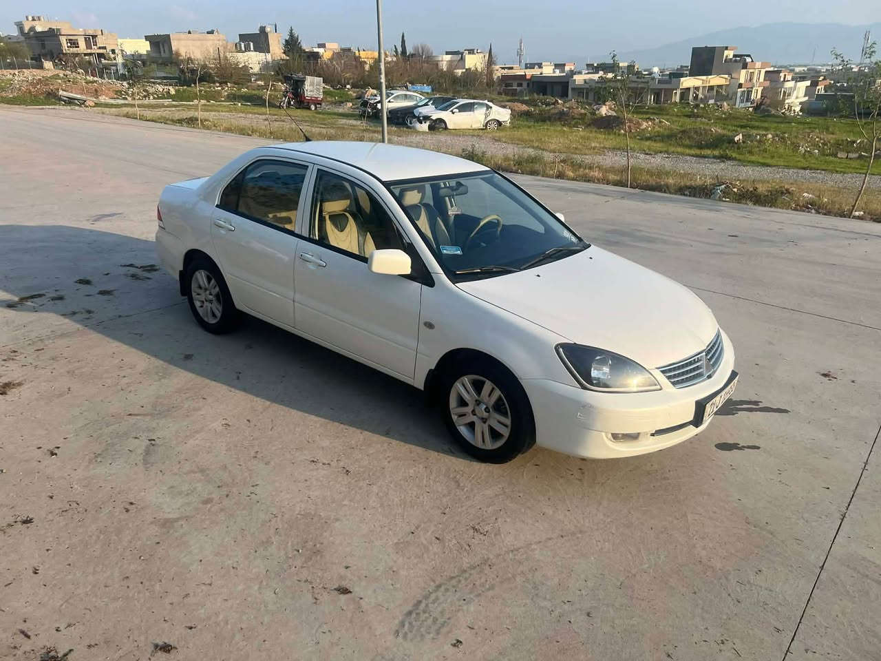 لانسر • ٢٠١٣ • شاشة وكاميرا