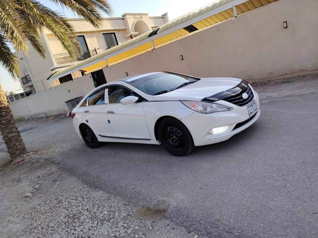 من رخصت الادمن الكروب
سونتا موديل ١١ فول سياره جاهزه الاخير اي نقص ما بيه

رقمه أربيل عليه غرمات الغرامات وراه المشتري مكان السياره حله ناحيت النيل

***********
