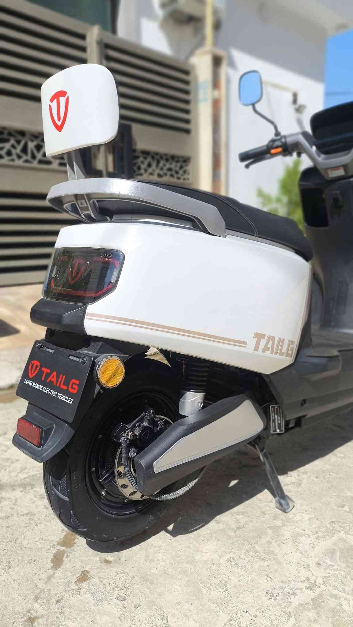مكلف بلنشر ماطور شحن تالج وضع شركه كلو شرط نضافه وبطاريه سعر 820بي مجال
