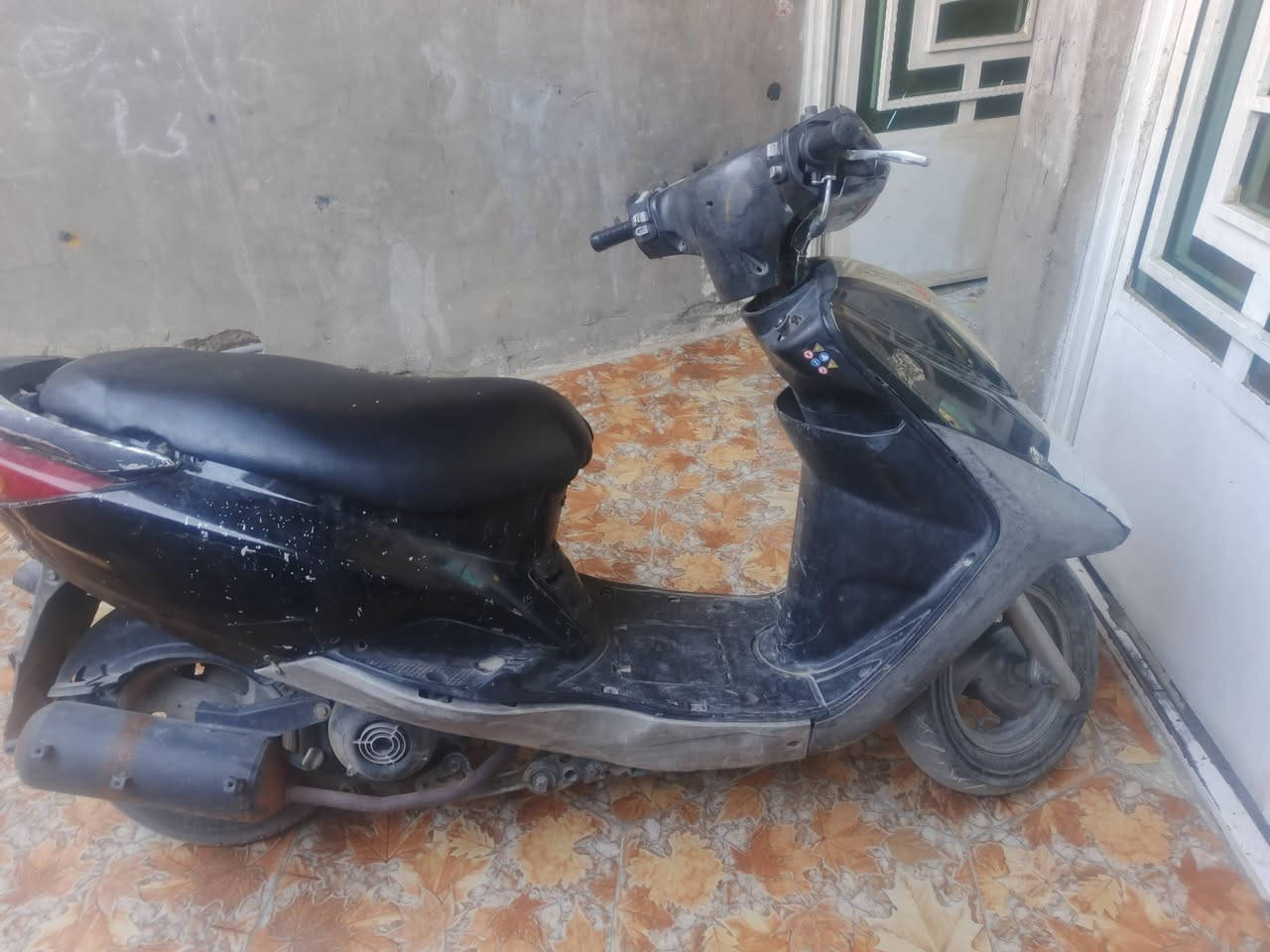 دراجه بريز نضيفة كله شغال لايت عالي ناصي اشاير دشبول مكينهة ناعمة بيهة بدايه اكلج سعر 350 أو بيهة مجال ***********
