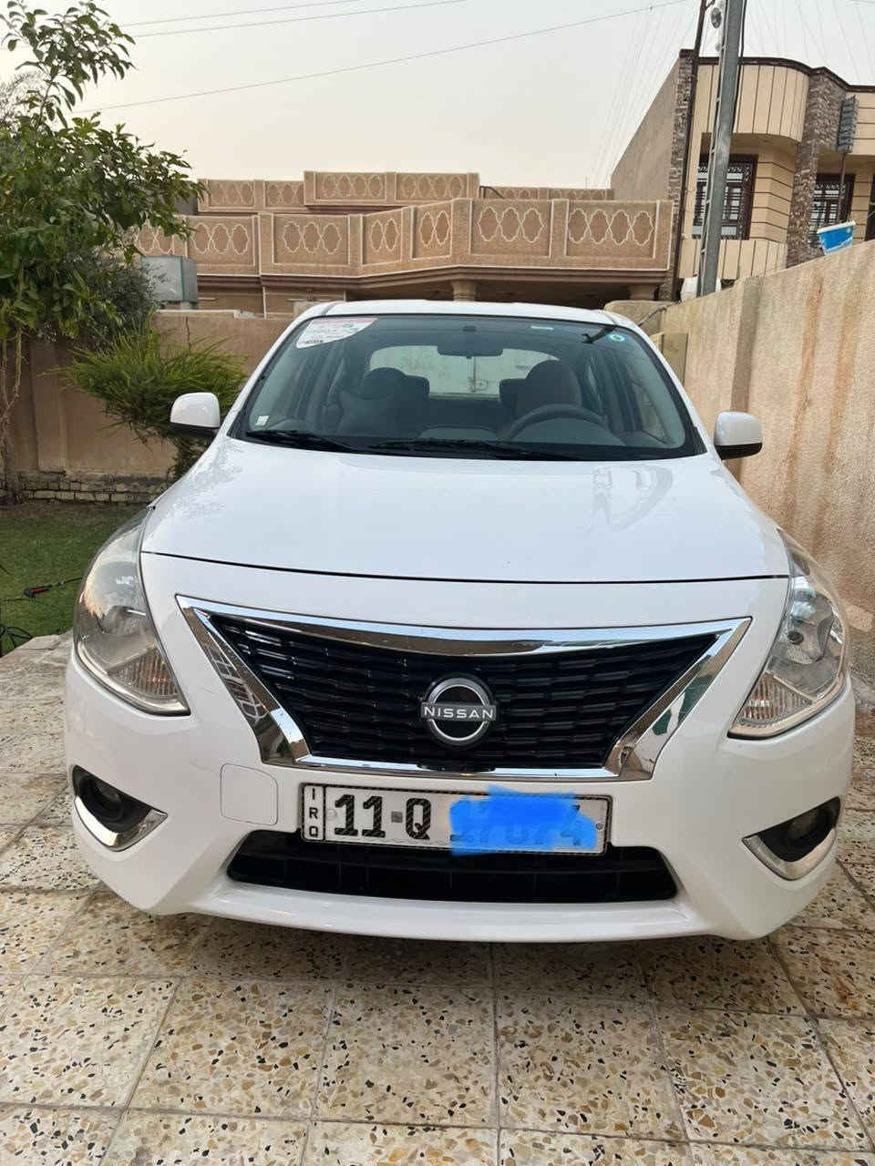 السلام عليكم اخوان
اقرا المنشور زين وخابرني وادلل 
سني هندي موديل 24 بغداد 
 مكفول كفاله عامه من الصبغ 
استلام شركه النسور سياره بعدها بالضمان 
تخم تاير برجستون صار شهر من شاده 
تحكم ستيرن 
شاشه وكامرا خلفيه 
يدات نيكل تبريد ثلج 
مكينه وكير بالشرط 
صدر امامي خلفي جديد 
كبات وسويج وكتلوك الشركه 
سبيرها ما نازل 
ماشيه 40 الف كم 
حتى سونار سويت حتى ما اخسرك واكون صادق وياك 
سياره ارقام وسنويه وهزه جديد قبل يومين هزيتها يعني تدفع بس رسم نقل ملكيه  30  
سياره جديده كشرها صافي صفاحها موس بيها ملاحظات ذاكرها السونار ما تبين بالعين بس هو هذا السونار 
سياره بسمي شخصيا 
كلشي ذكرت التعحبه حيا الله والماتعجبه يذكرنا كلمه طيبه 
كلشي اكو بالسوك
*********** بيه واتساب
