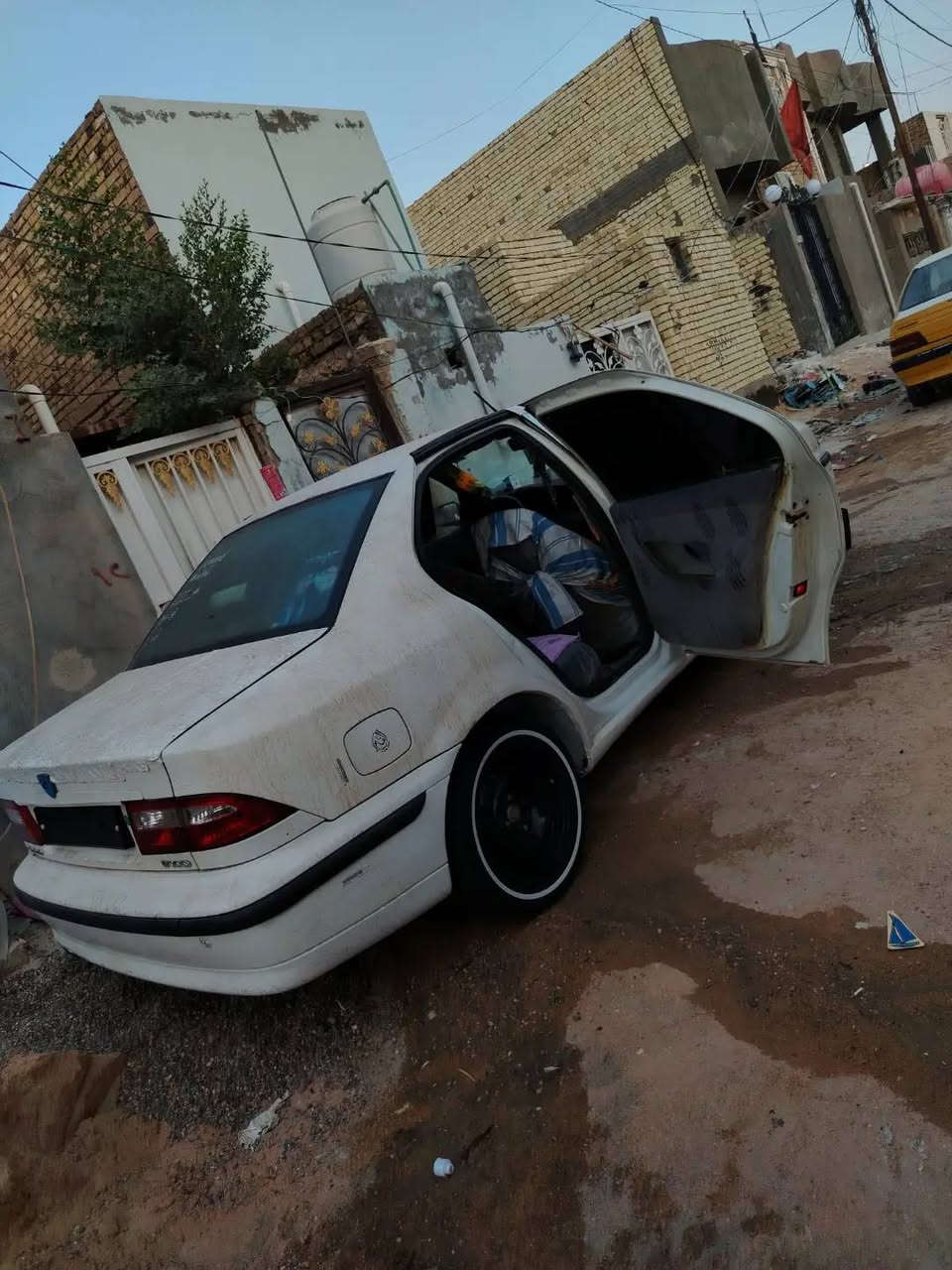السلام عليكم سمند للبيع مو مراوس موديل 12 تحديث 17 سياره كفاله تبريد شرط ثلج السياره جديده منبع الكلمه تجي وتفحص وتشوف بس محركها ببخار سياره مال بيت ما مشتغله تاكسي رقم كربلاء العنوان نجف الاشرف الحولي ملعب الجديد عمود واحد السعر 58 بها مجال شيء قليل ***********
***********
