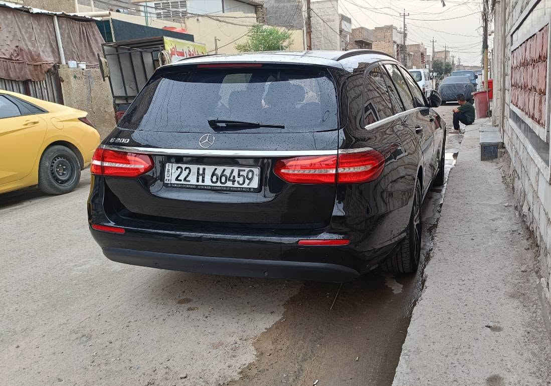 السعر 123ورقه للاتصال ***********و
مرسيدس E200 موديل 2018 رقم اربيل تحويل او وكاله مكفوله من الصبغ
محرك 4 سلندر 2000 تيربو محرك مبدل جديد محرك وكير مكفولات
السياره نظيفه جدا
تبريد قطعتين 
بصمه . شاشه رادار .كشنات جلد كهرباء .مري شفط 
صدر وتخم تاير نظيف
خليجي مكفوله من الضربه و الصبغ 
المكان بغداد الزعفرانية بغداد, العراق
