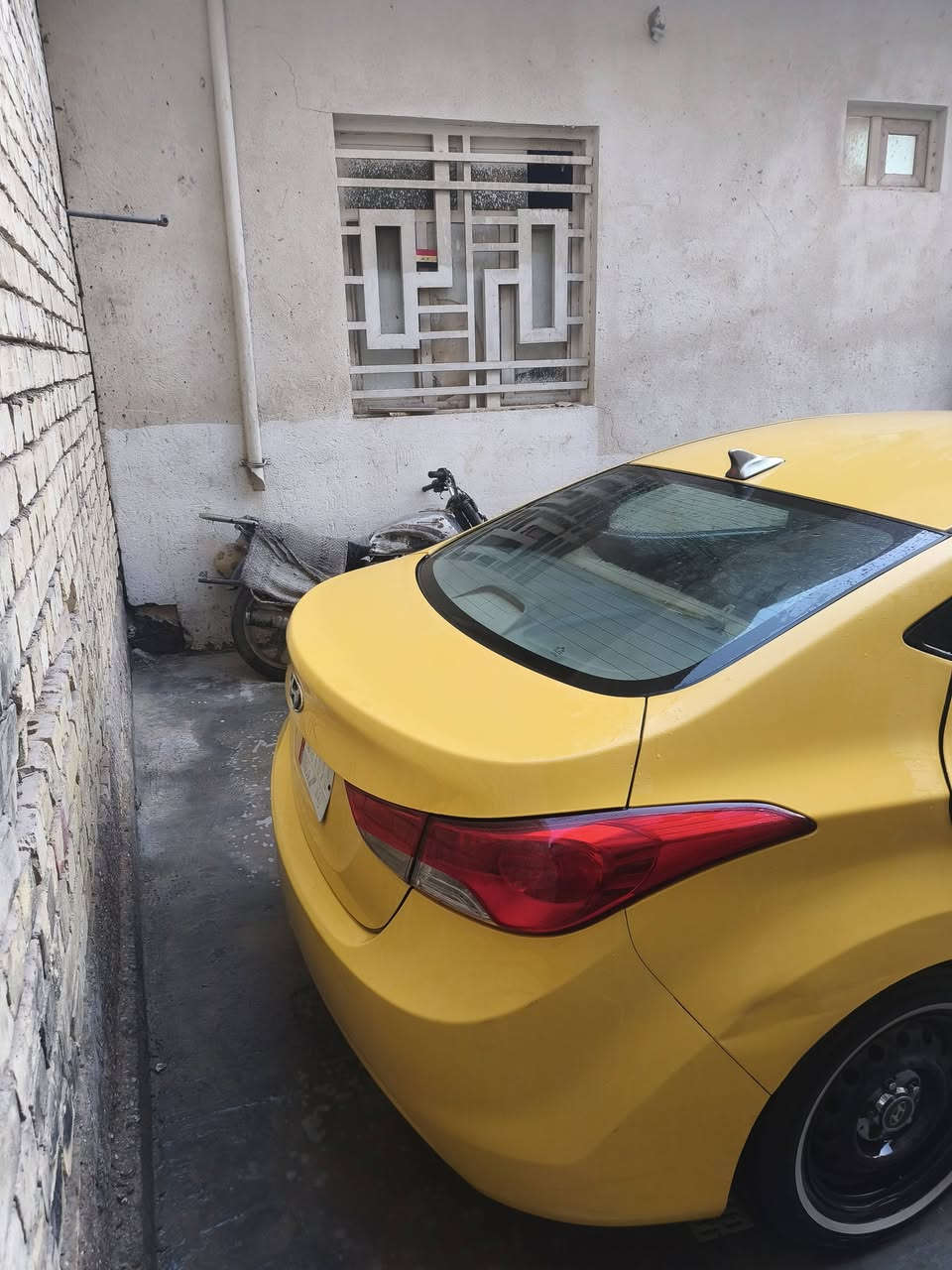النترا 2013 وارد امريكي ضربه بس الجاملغ الي بجهة العبري الامامي السعر 87 رقمه بغداد مشروع وطني مكاني كربلاء وهاذه رقمي ***********
