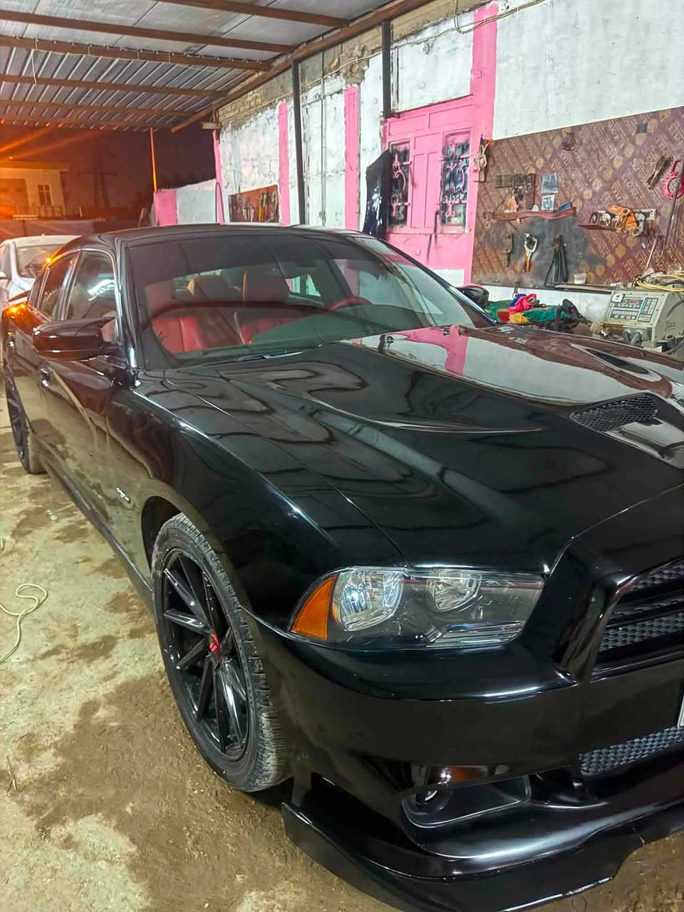 🚘 للبيع | Dodge Charger RT 2014 – V8 🔥
✅ محرك 8 سلندر

✅ منظومة غاز جديدة

✅ تبريد ثلج ❄️

✅ ويل كب حدادية جديدة

✅ بنيد تبديل، والبنيد البلدي الأصلي موجود

✅ جام لغ صبغ فقط (بدون حوادث أو فتح)

✅ الواجهة جديدة

💰 السعر: 145 (وبي مجال بسيط ويا الجاد)

📍 الموقع: الحلة

📞 للتواصل: ***********

سيارة نظيفة وجاهزة للاستخدام، والله يبارك لصاحب النصيب.

