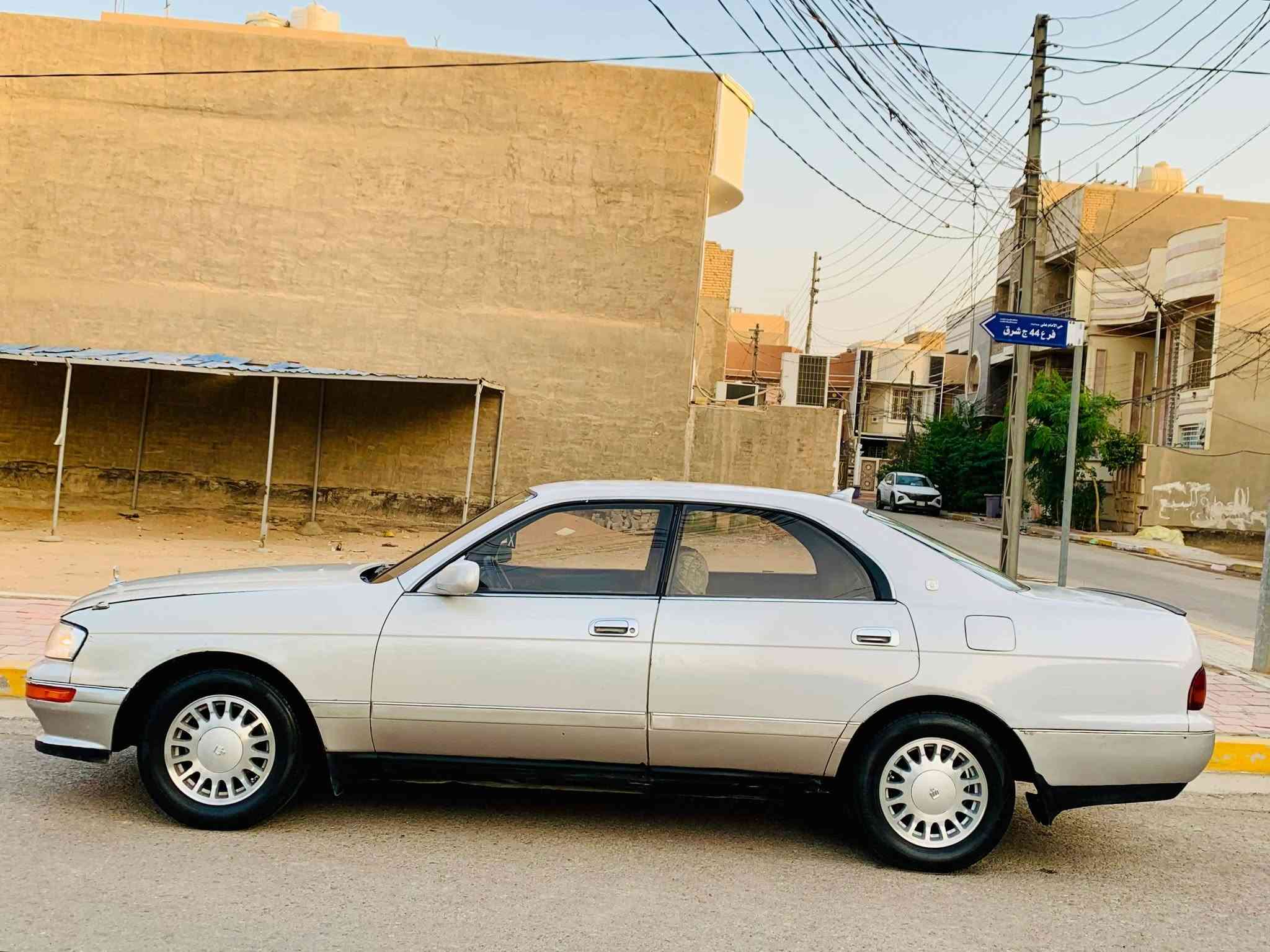 بطه منتصل • ١٩٩٢ • رقم بغداد