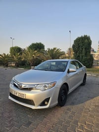 كامري امريكي حادثة جامغ  الخلفي والباب بدون ايرباك موديل ١٢ بسمي رقم ب...