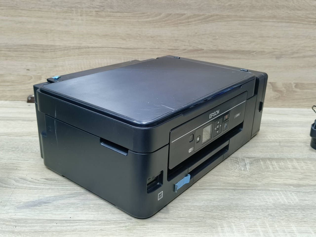 طابعة ايبسون موديل L3070 مستعمل باحالة ممتازة باحبار خارجيةتطبع 6000 اسود وابيض 5000  ملون سعر الحبر 10 الف لكل اللوان سرعة طابعة 9 ملون 12 اسود وابيض طباعة بوجه واحد تحتوي على WIFI يمكن ربطها على موبايل وتابليت ولابتوب مع امكانية طباعة صور استنساخ طباعة سكنر 🚦سعر الطابعة 125 الف 🚦مع كيبل كهرباء وكيبل كومبيوتر وقرص تعريف للطلب *********** - *********** يوجد توصيل لكل المحافظات بضمان تشغيل وفحص
#طابعتي 
#الصفوة
