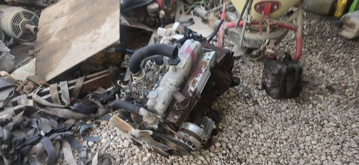 محركات كابوتا وينمر مسيوبيشي اسكا كاماتسوا ازوزى ٤بستم و٣ بستم و٢بستم ياباني داخله حاويه موجوده في بابل الهاشميه هاتف*********** و*********** يكون الرد فقط على الاتصال
