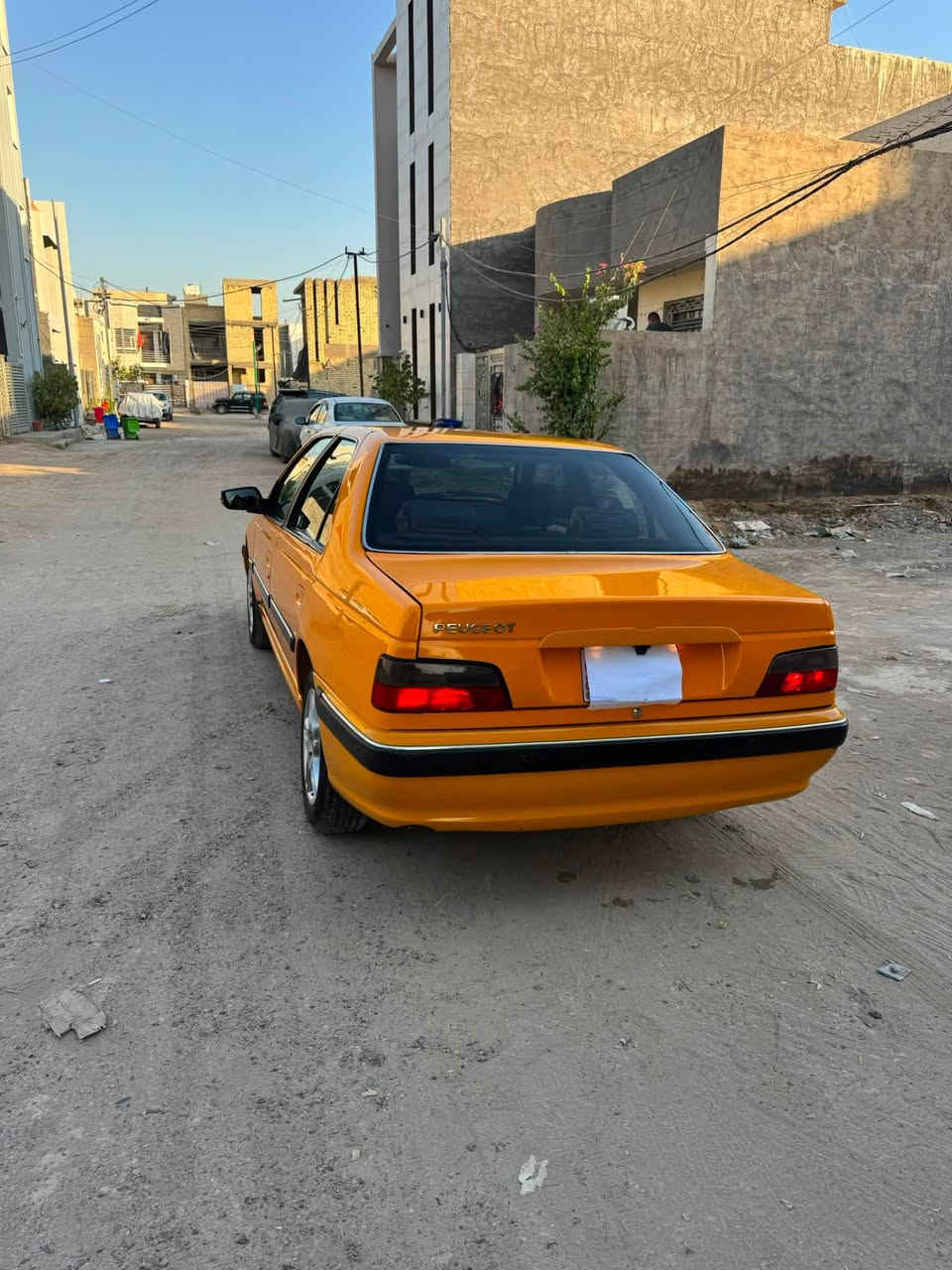 السلام عليكم
بيجو بارص 2023
ماشيه 90
رقم بغداد
مواصفات شاشه كامره حساسات مري شفط 
السياره نضيفه استعمال شخصي
كفاله كير محرك تبريد 
عنواني بغداد
السعر 73 وبيهه مجال
للستفسار  ***********
