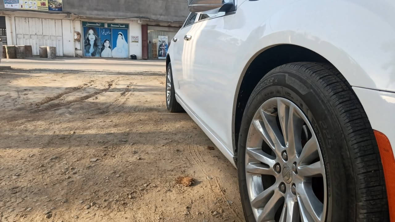 للبيع
اوباما كريسلر300 c
19ومسجل 2022 بغداد
سنويه لل٢٩ وباسمنا 
وارد كندي 
كير مكينه تبريد شاصي تاير مشروط
صدر ملاحظات بسيطه 
تحكمات 
وباقي معلوماتها بصور الحادث وصورة السونار
شرط تحويل بالعقد خلال اسبوع يعني ماتبقى مواعيد 
والملاحظات اللي بالبدي مصورات 
للاستفسار 
*********** *********** ابوفراس
