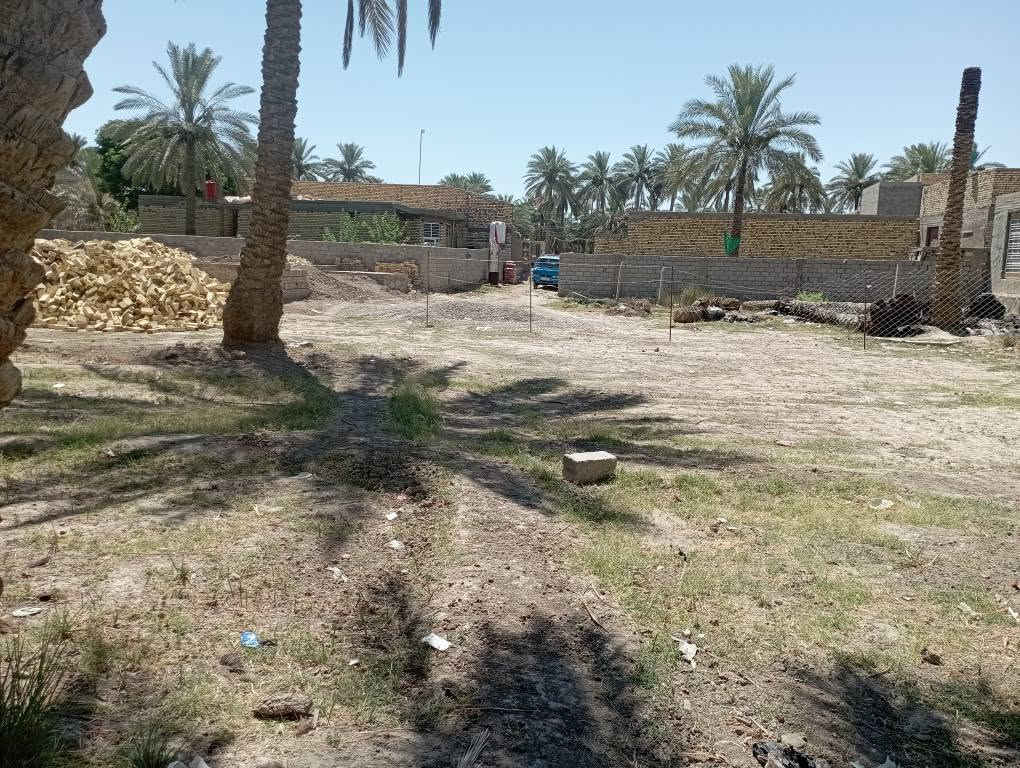 سلام عليكم قطعه ارض مساحتها 870متر ملك صرف زراعي حق التصرف موقع مميز قرب أثار بابل حي المرتضى شار الصيدلي سعر 75مليون كافت الخدمات متوفره يتوفر قطع اراضي للبيع الي يحب يتواصل رقم الهاتف وتساب *********** حلة, بابل
